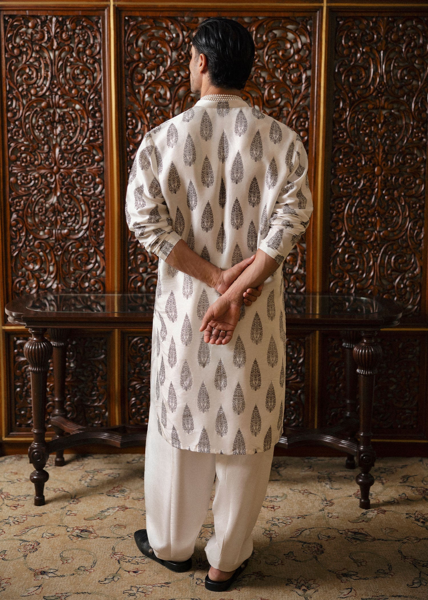 Hussain Rehar | Basic Not Basic | Ivy - House Of Hania