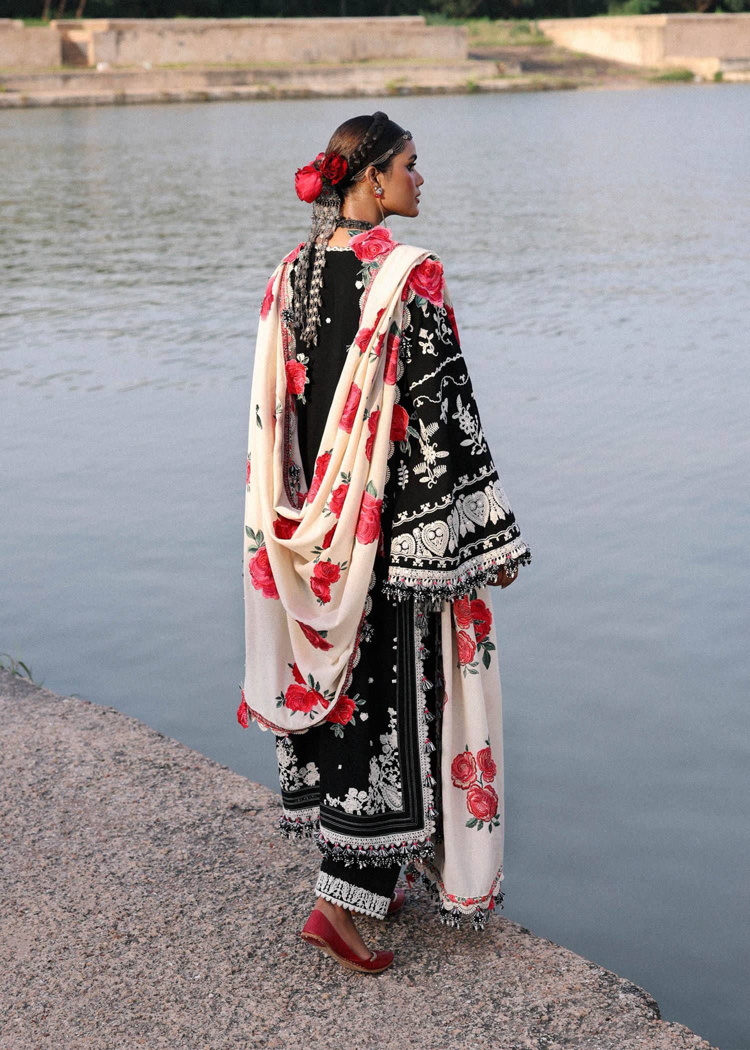 Hussain Rehar | Karandi 25 | Rose - House Of Hania