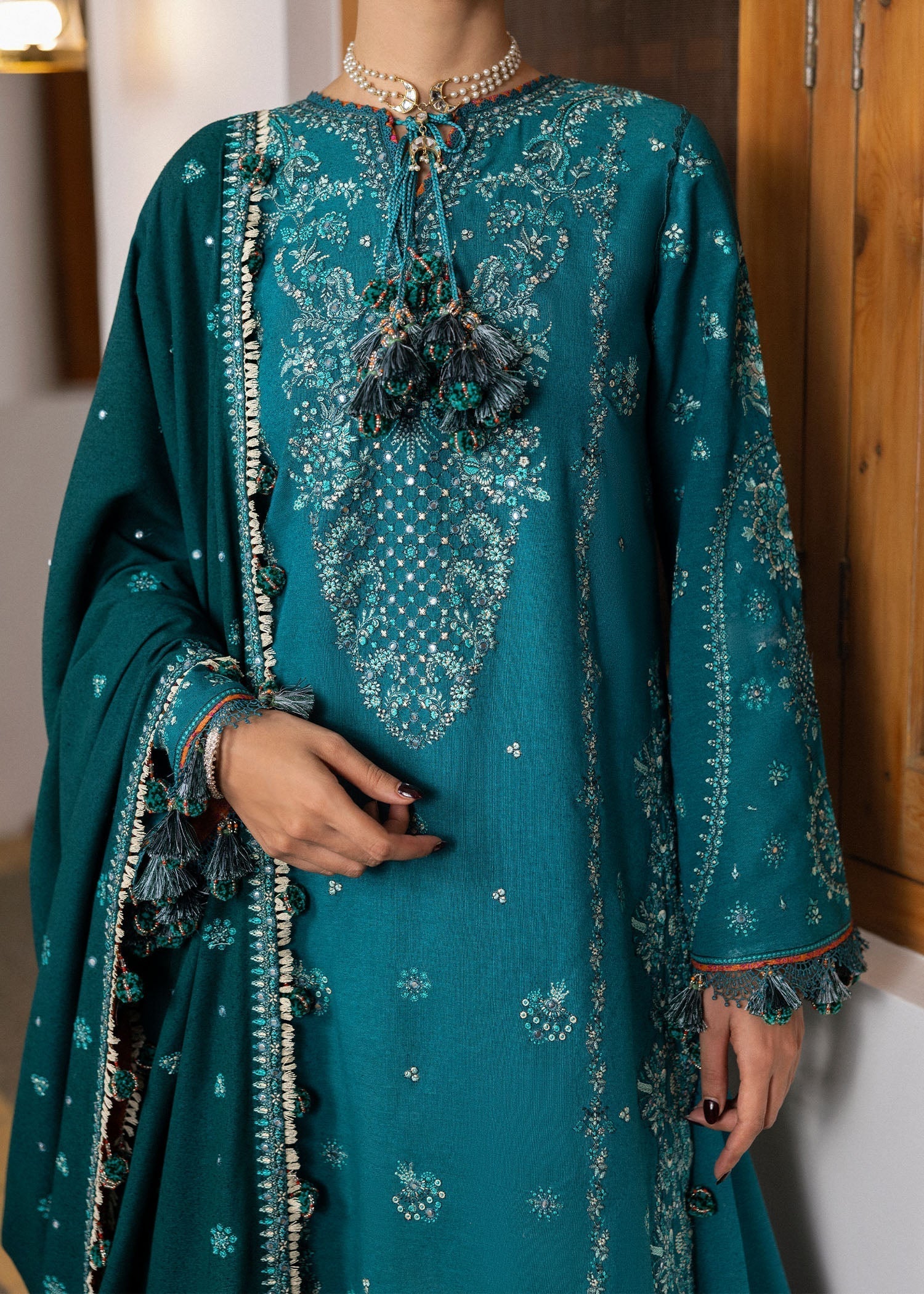 Hussain Rehar | Karandi Winter 24 | Durk - House Of Hania