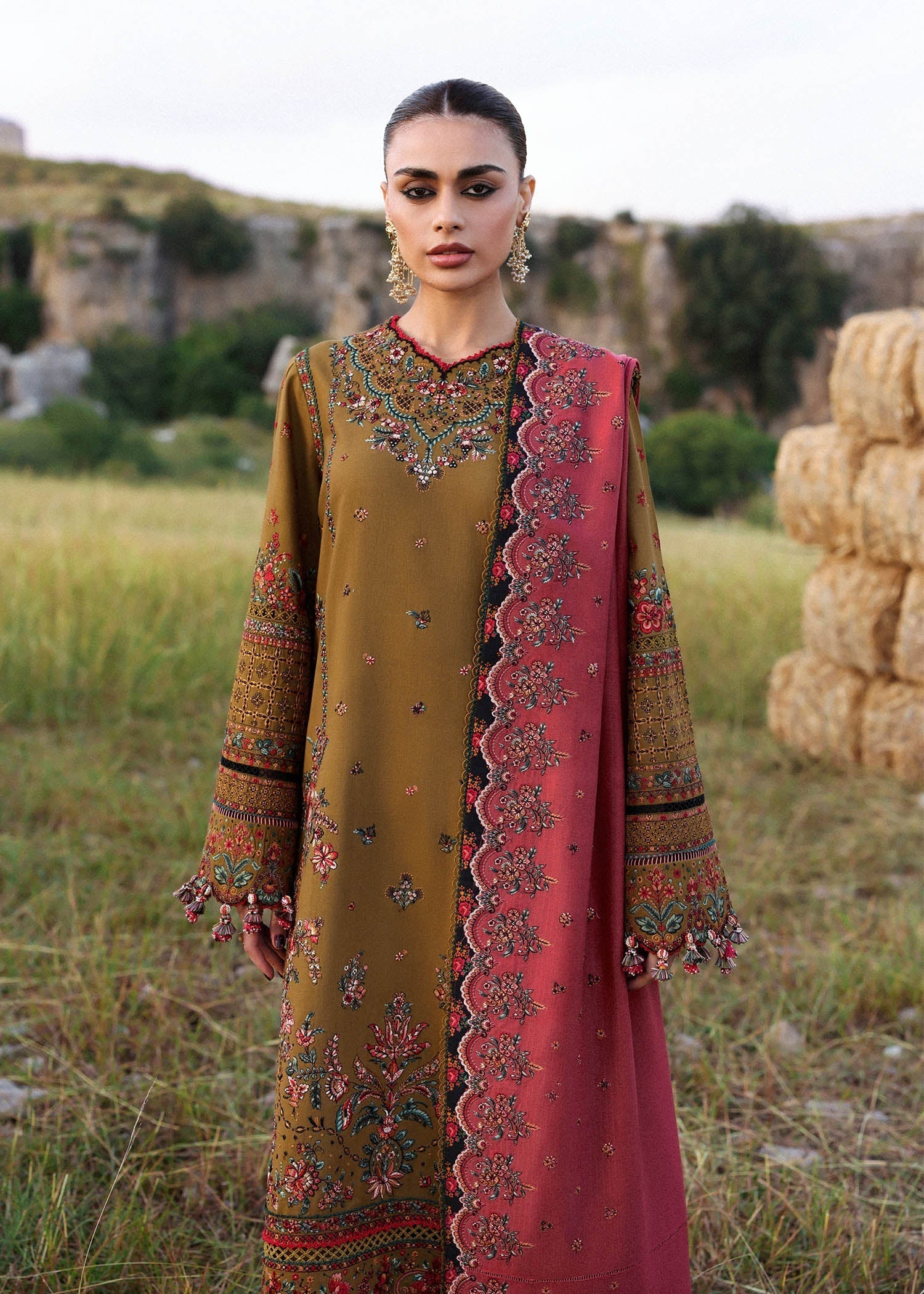 Hussain Rehar | Khaddar 25 | Gitiara - House Of Hania