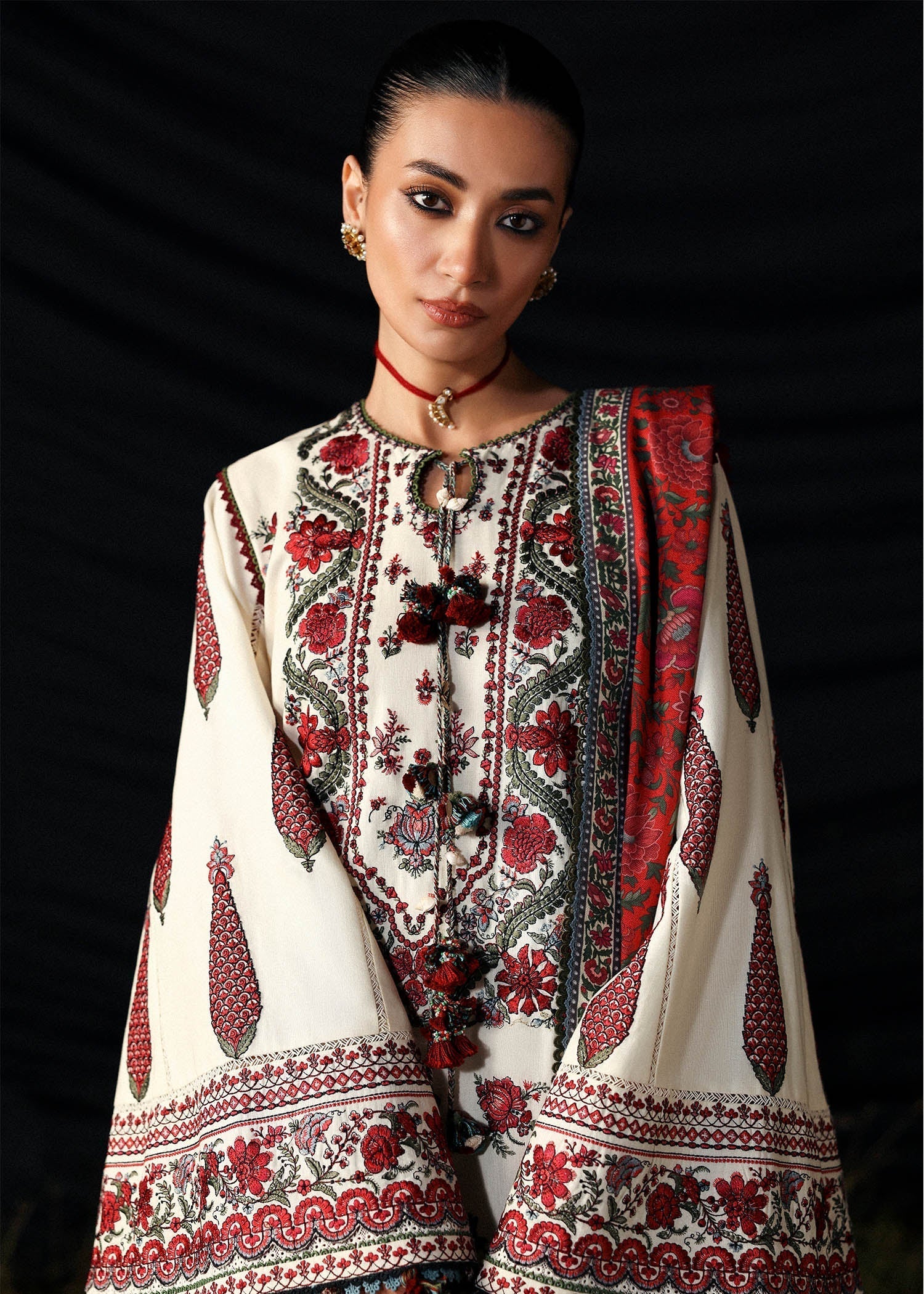 Hussain Rehar | Khaddar 25 | Gulban - House Of Hania