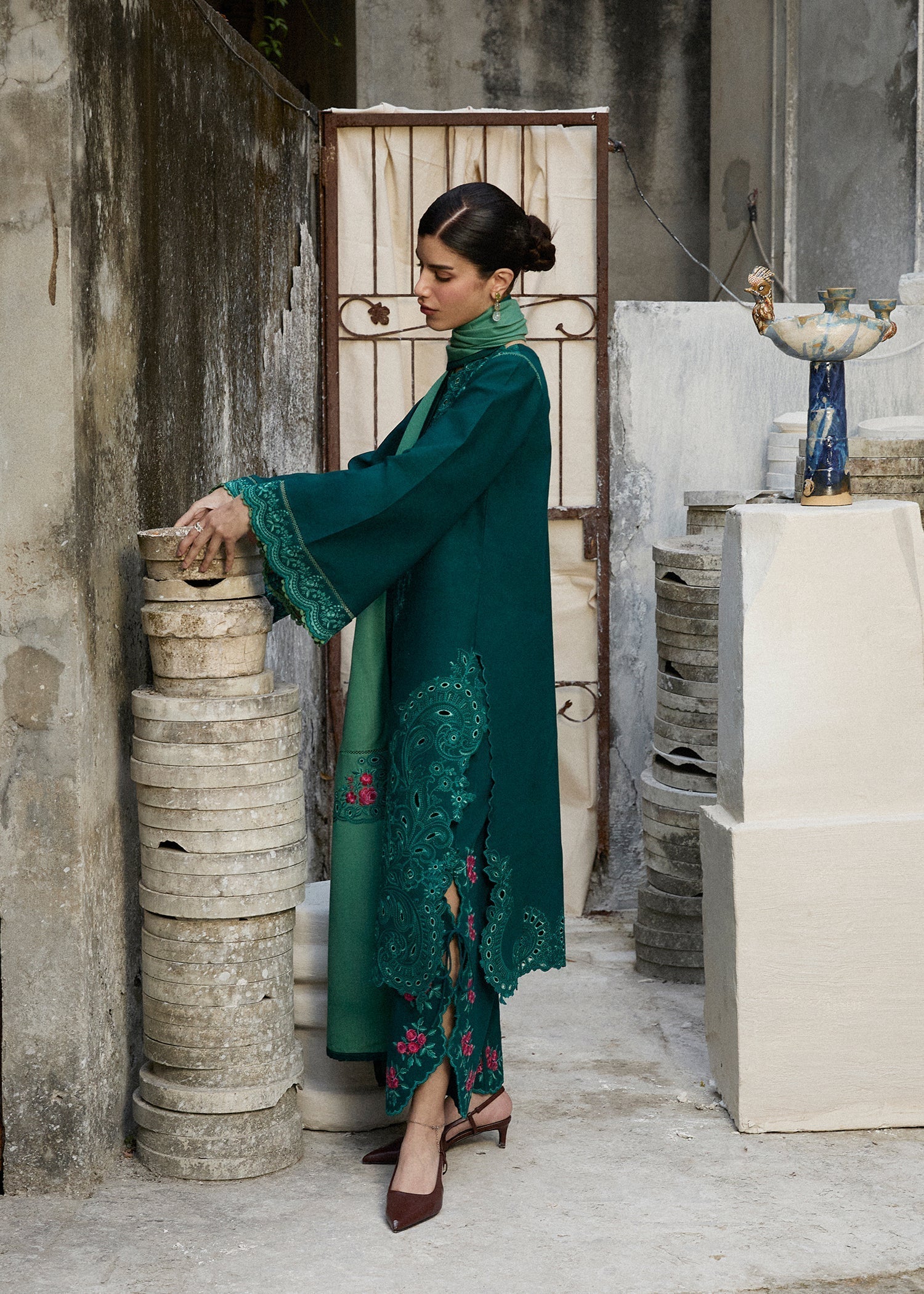 Hussain Rehar | Khaddar Pret 25 |JHEEL - House Of Hania