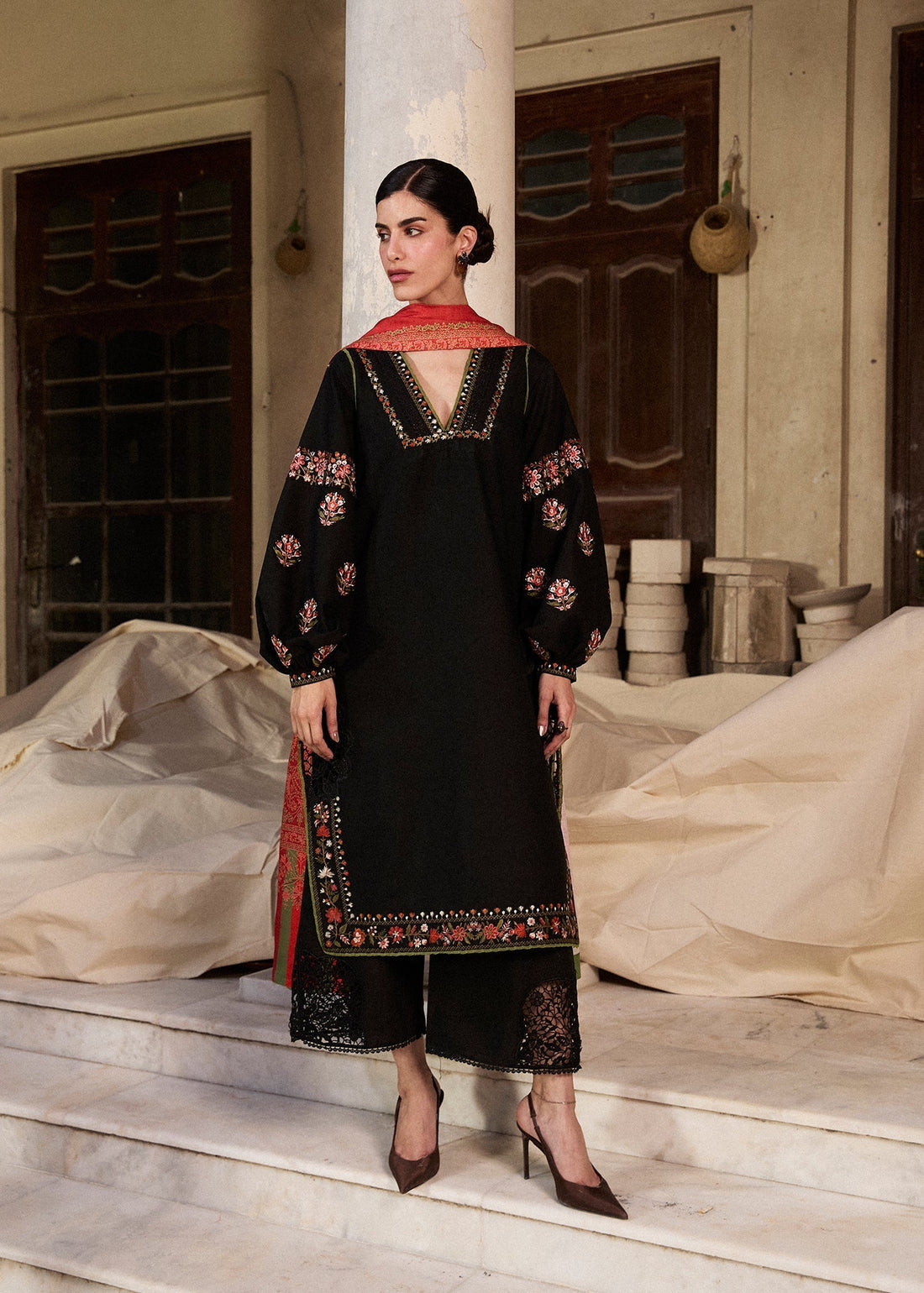 Hussain Rehar | Khaddar Pret 25 | SIYAH - House Of Hania