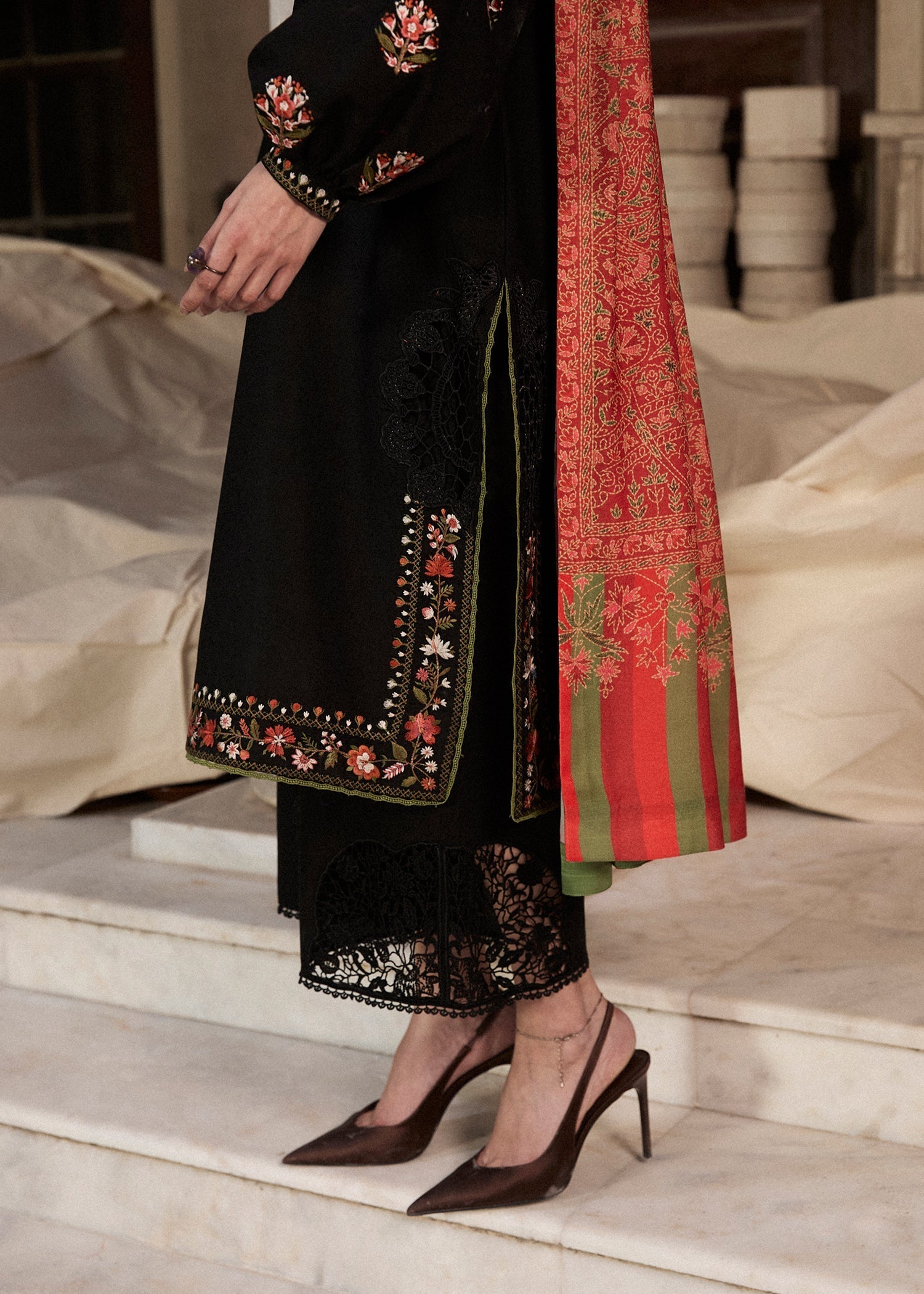 Hussain Rehar | Khaddar Pret 25 | SIYAH - House Of Hania