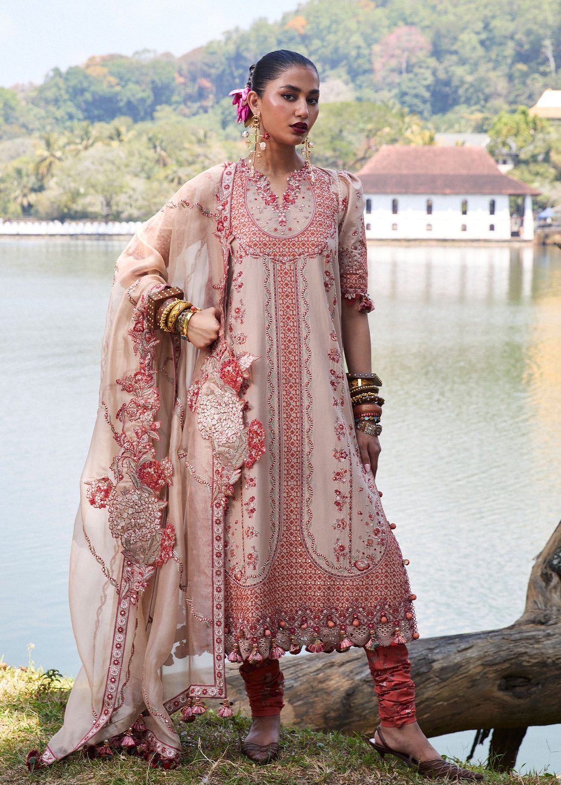 Hussain Rehar | Luxury Lawn 25 | Mari - House Of Hania