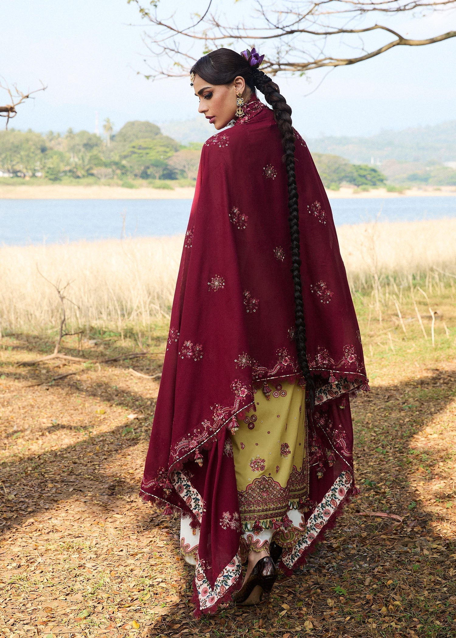 Hussain Rehar | Luxury Lawn 25 | Minted - House Of Hania
