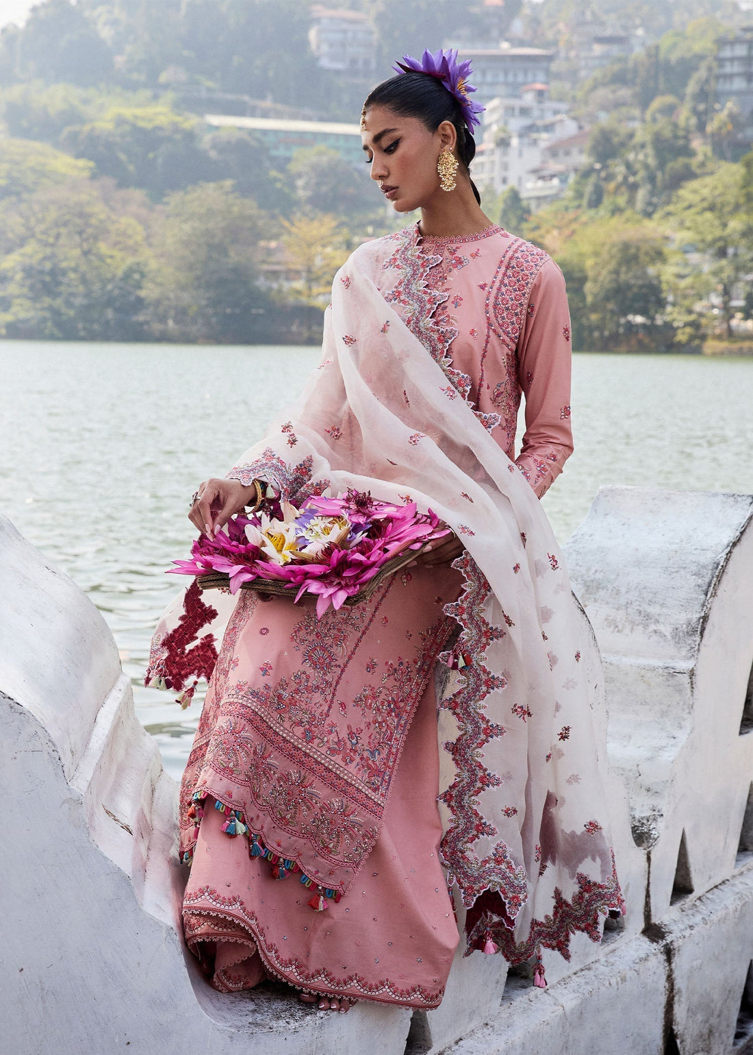 Hussain Rehar | Luxury Lawn 25 | Peaar - House Of Hania