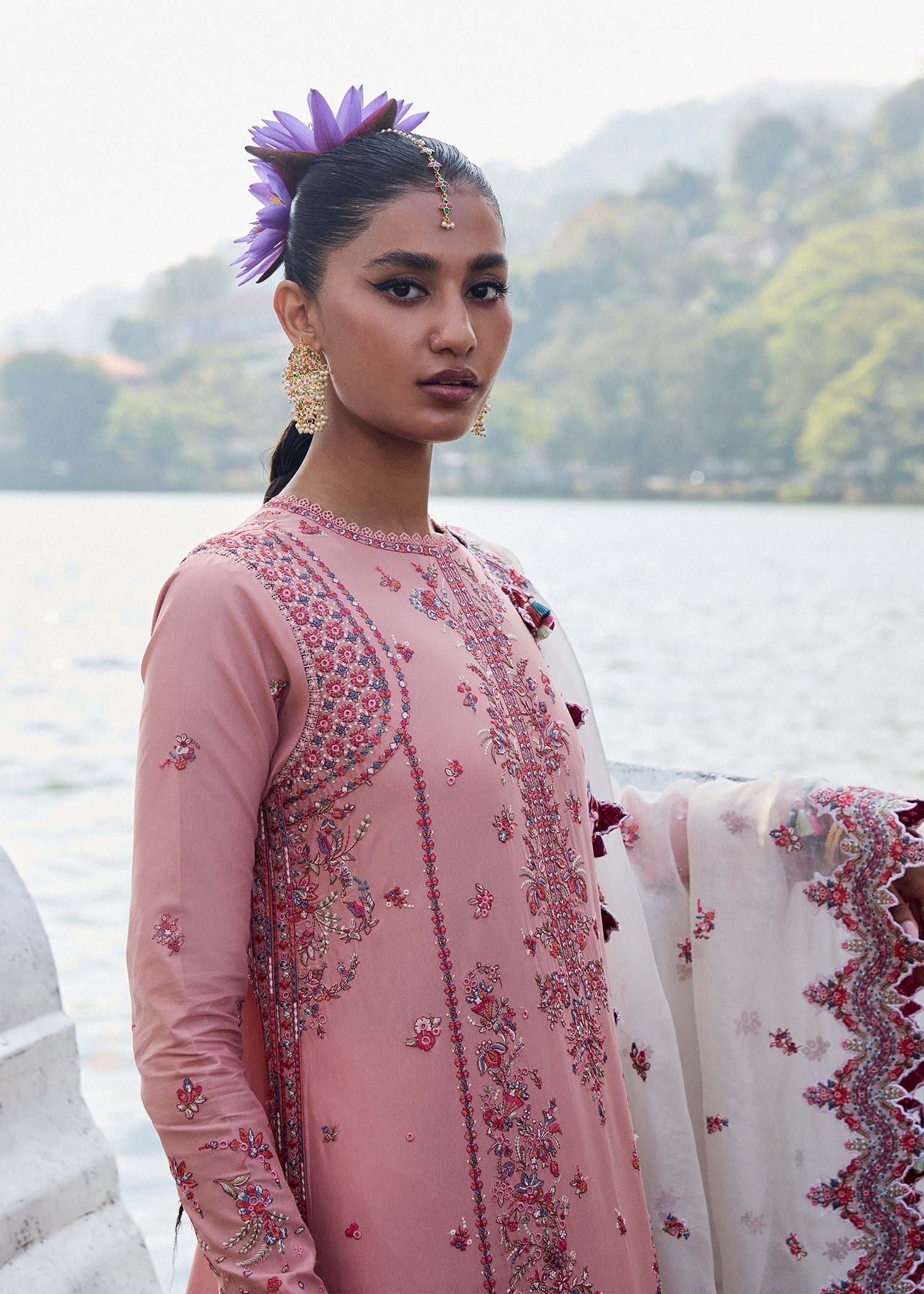 Hussain Rehar | Luxury Lawn 25 | Peaar - House Of Hania