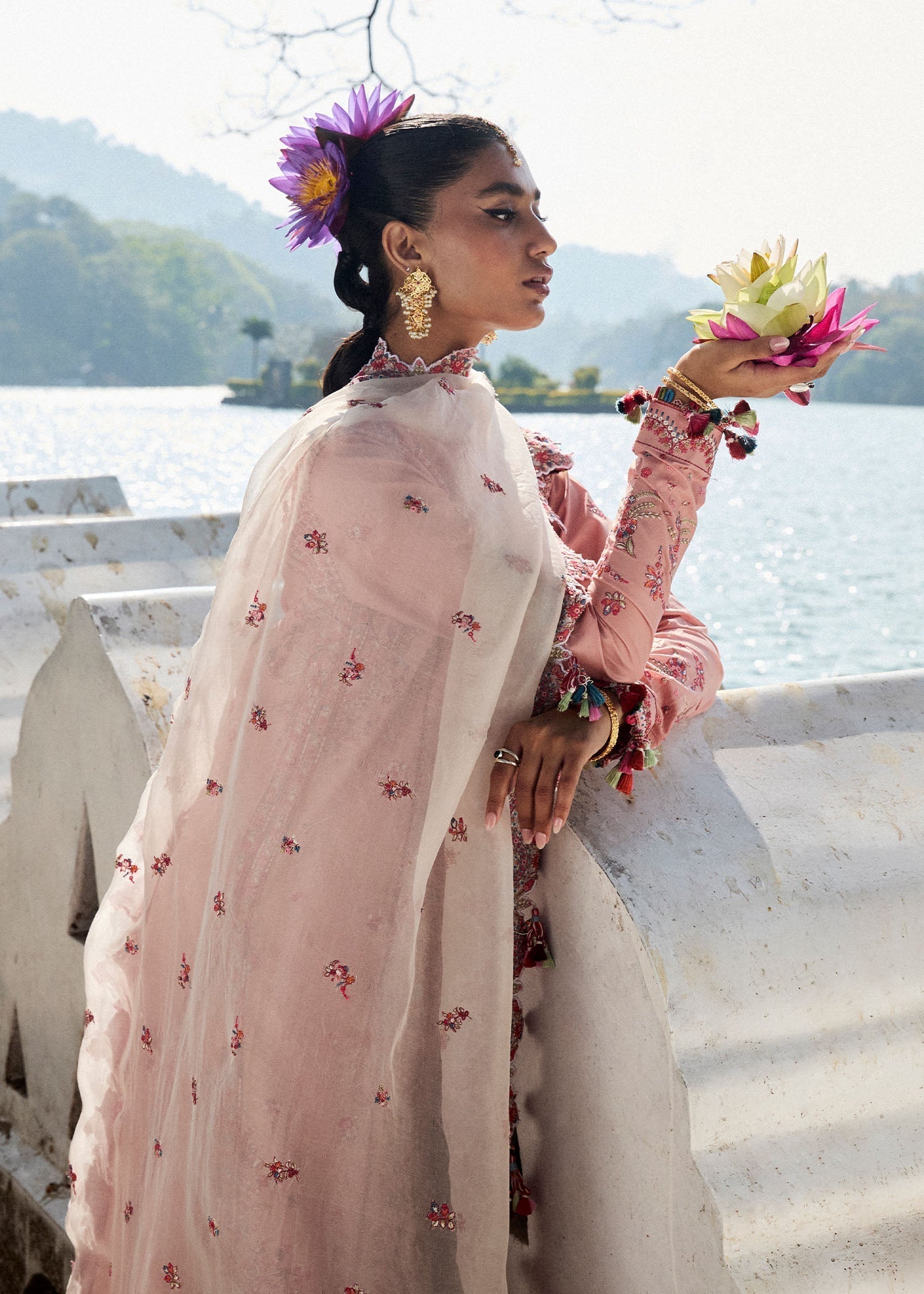 Hussain Rehar | Luxury Lawn 25 | Peaar - House Of Hania
