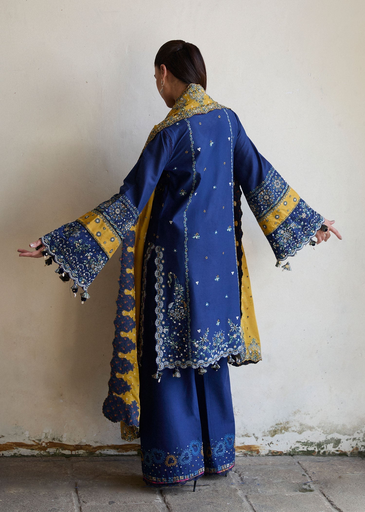 Hussain Rehar | Luxury Lawn 25 | Riviera - House Of Hania