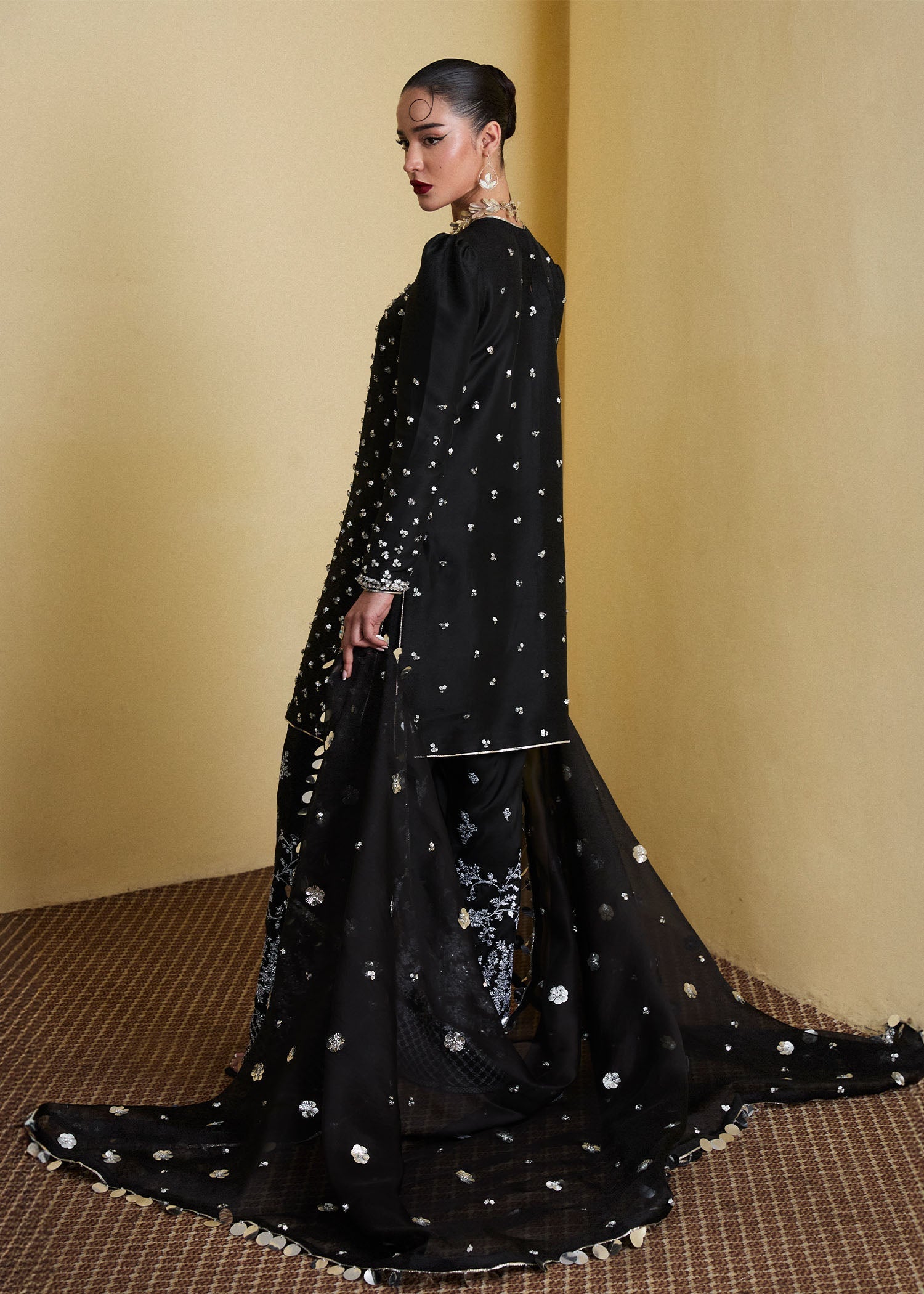 Hussain Rehar | SS Luxury Pret'25 | Kiara - House Of Hania