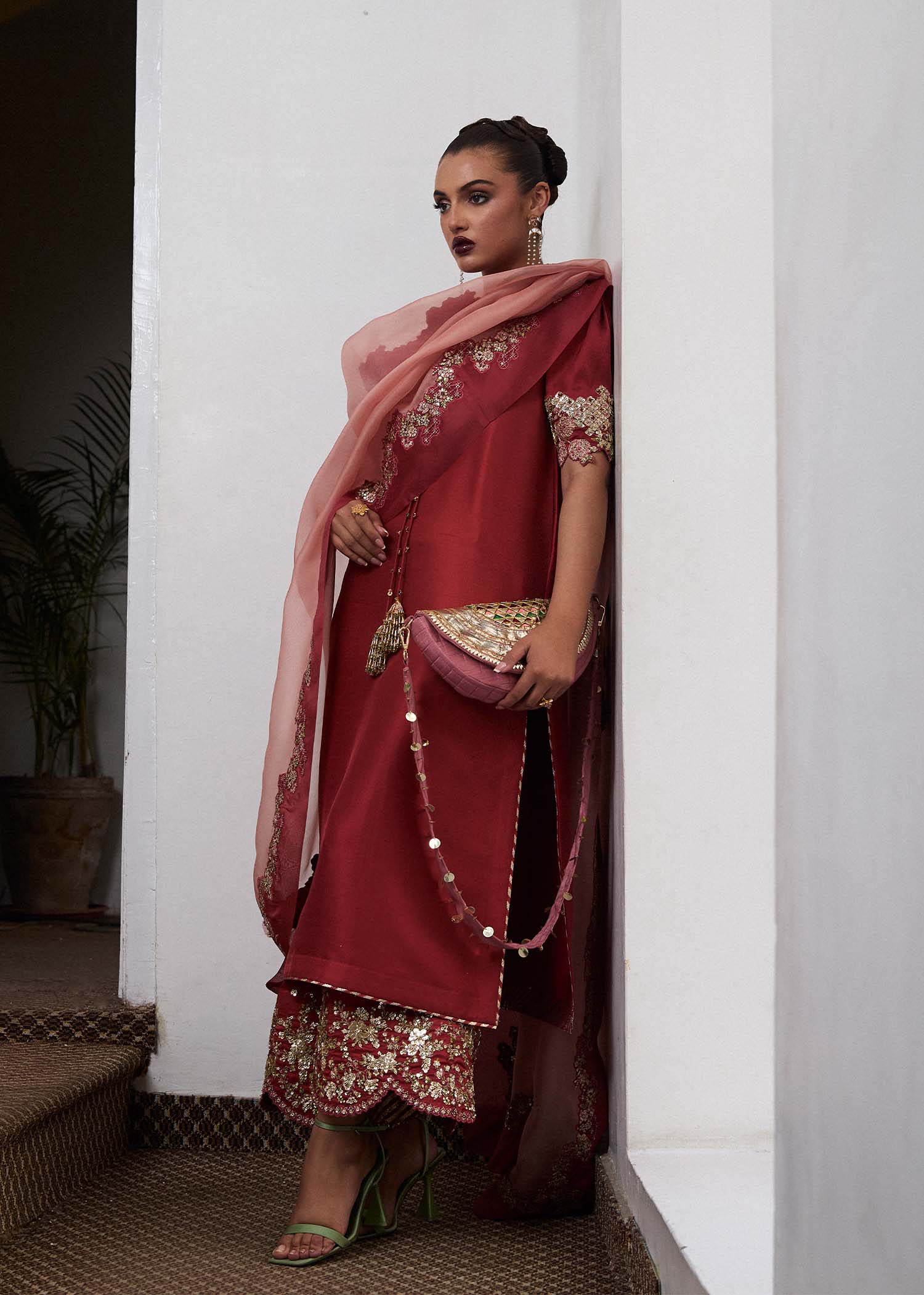 Hussain Rehar | SS Luxury Pret'25 | Tram - House Of Hania