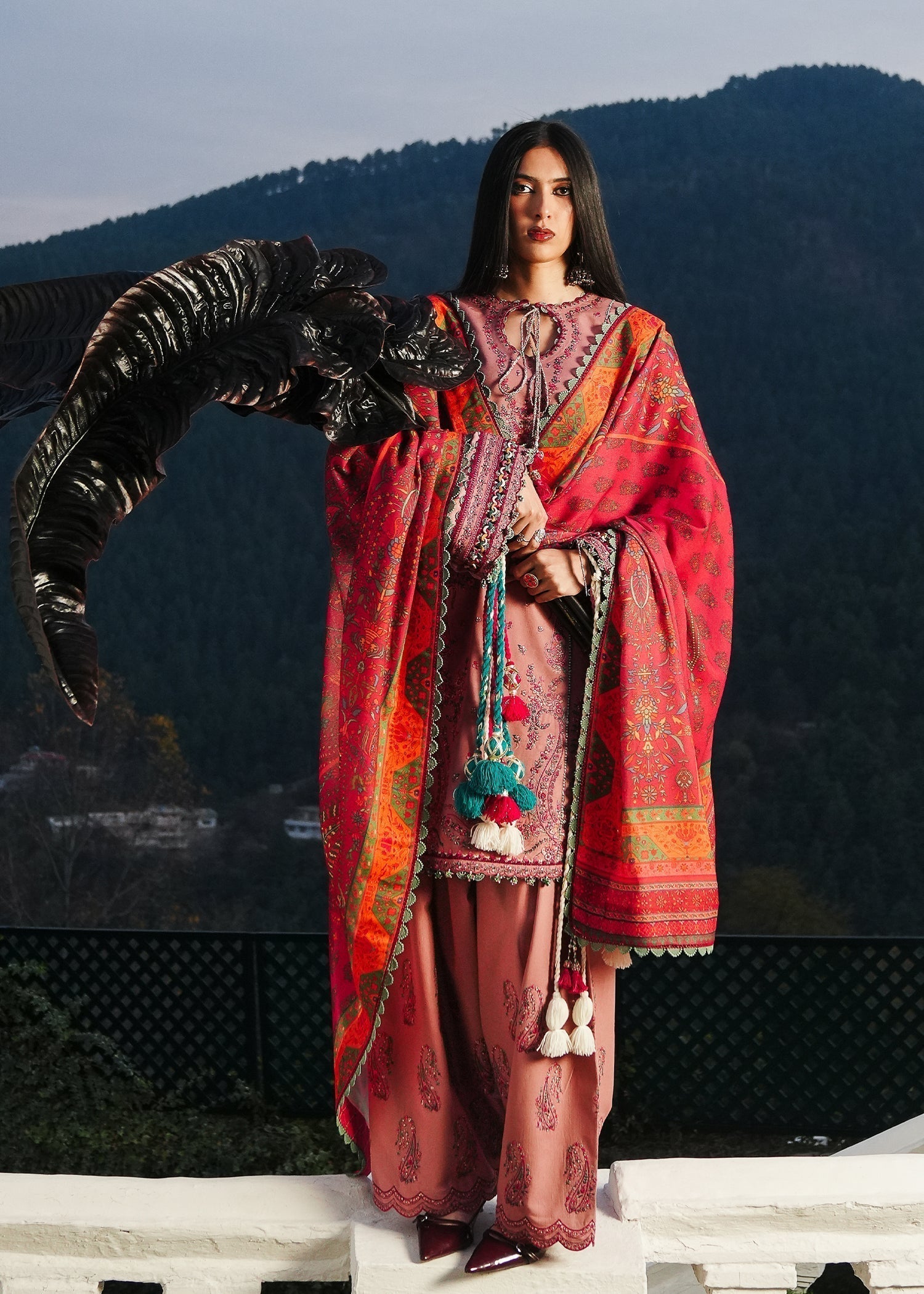 Hussain Rehar | Winter Shawl 24 | Mehr - House Of Hania