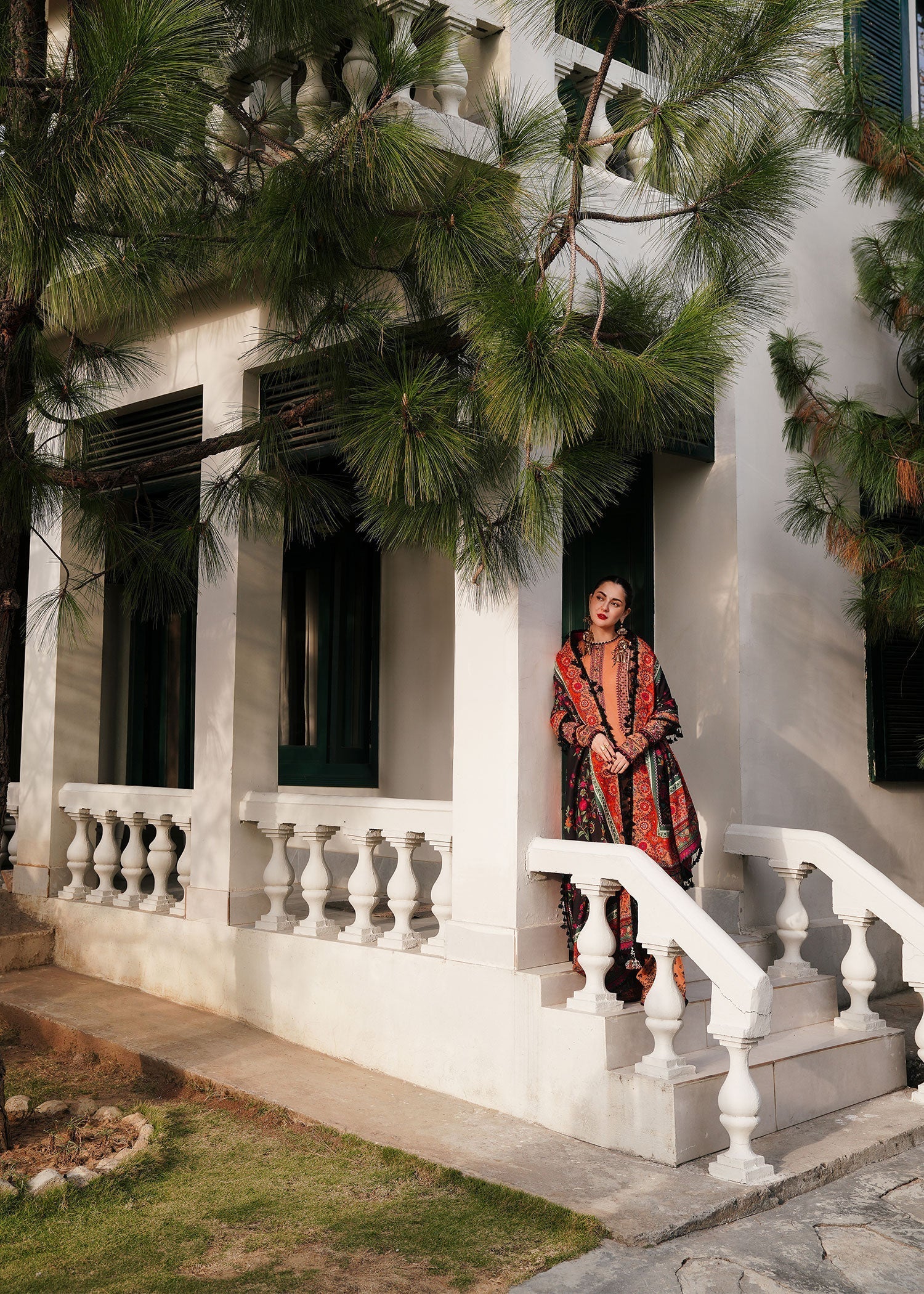 Hussain Rehar | Winter Shawl 24 | Sahira - House Of Hania