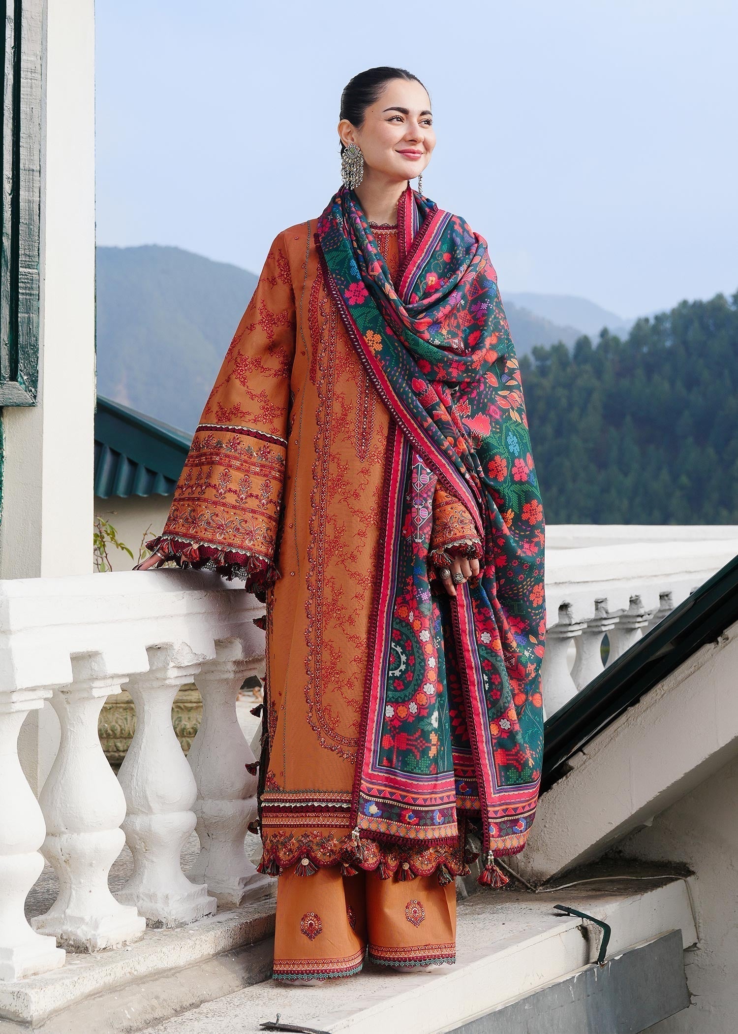 Hussain Rehar | Winter Shawl 24 | Tamar - House Of Hania