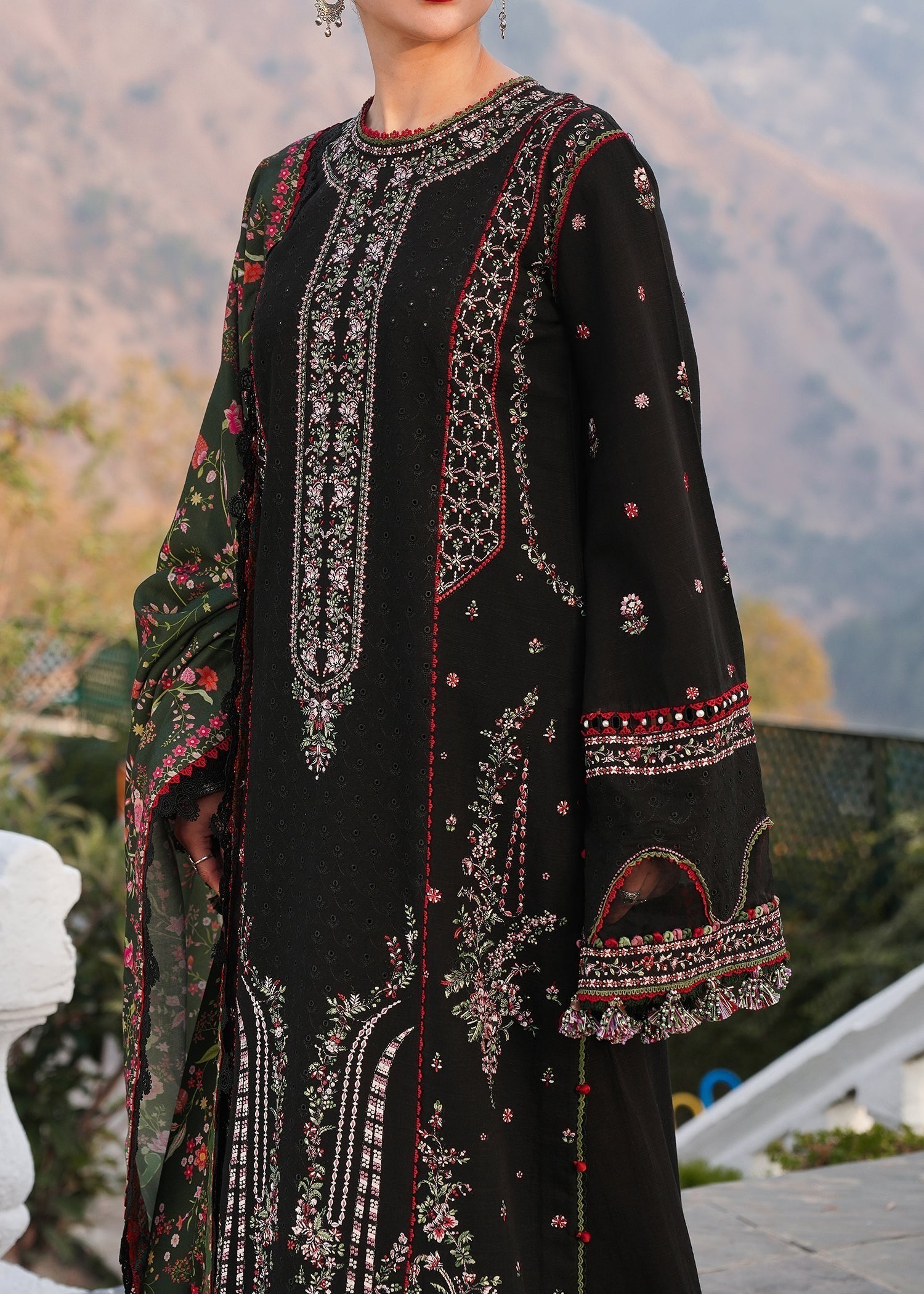 Hussain Rehar | Winter Shawl 24 | Zobia - House Of Hania