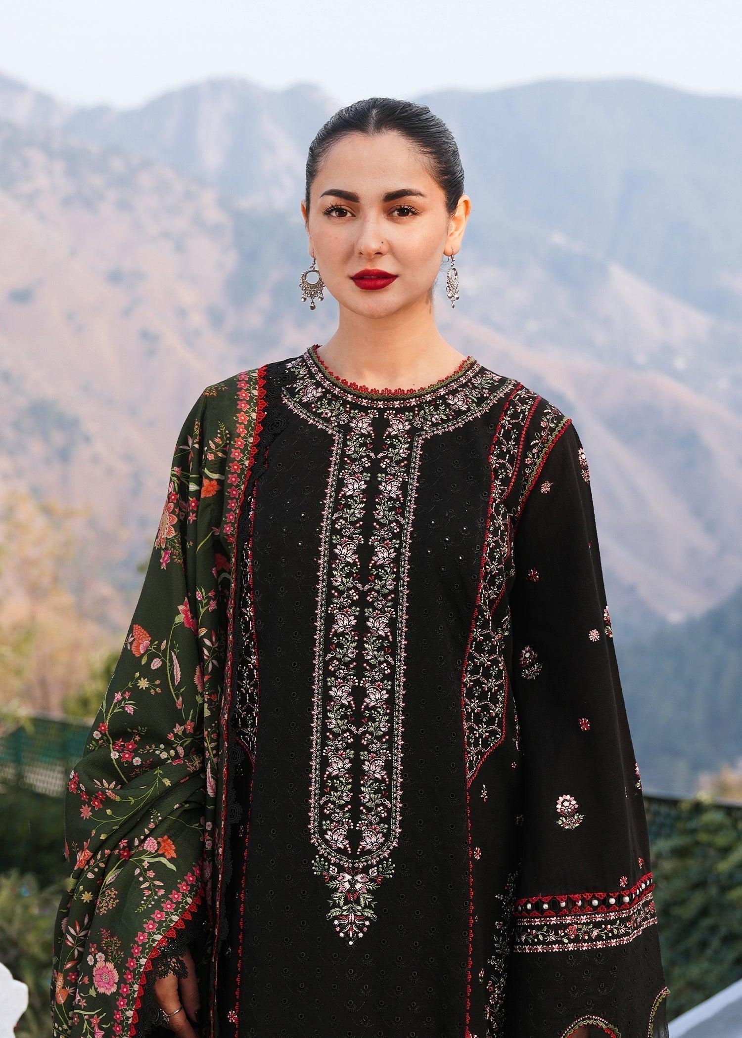 Hussain Rehar | Winter Shawl 24 | Zobia - House Of Hania