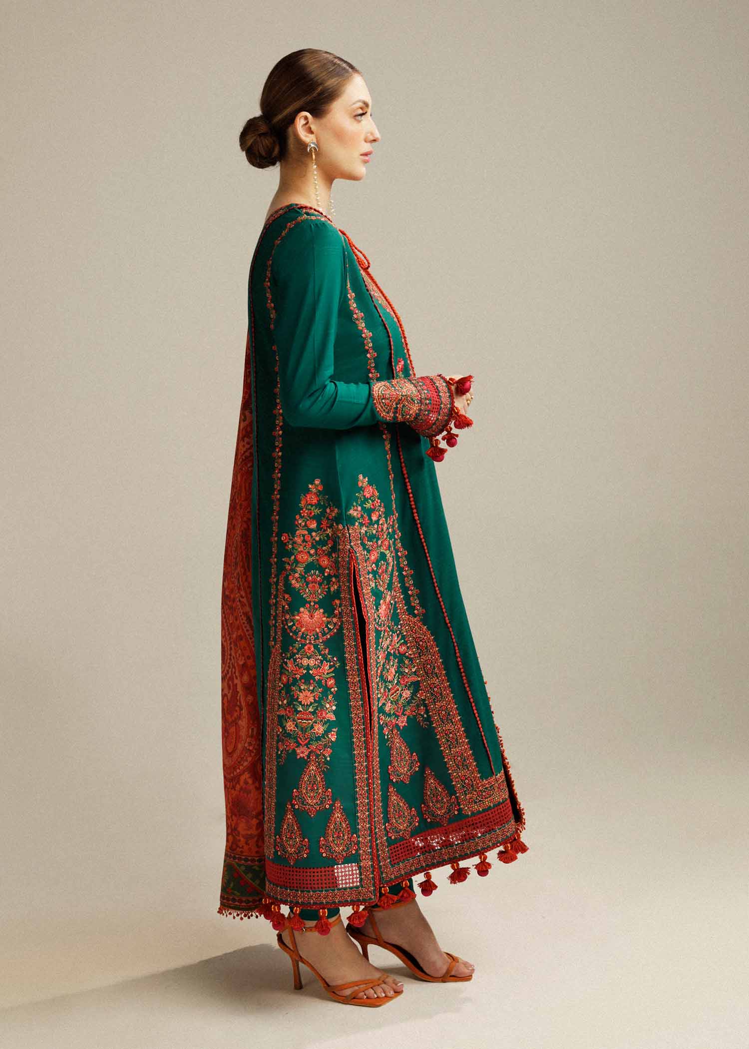 Hussain Rehar | Winter Shawl Khaddar 23 | Marjaan - House Of Hania