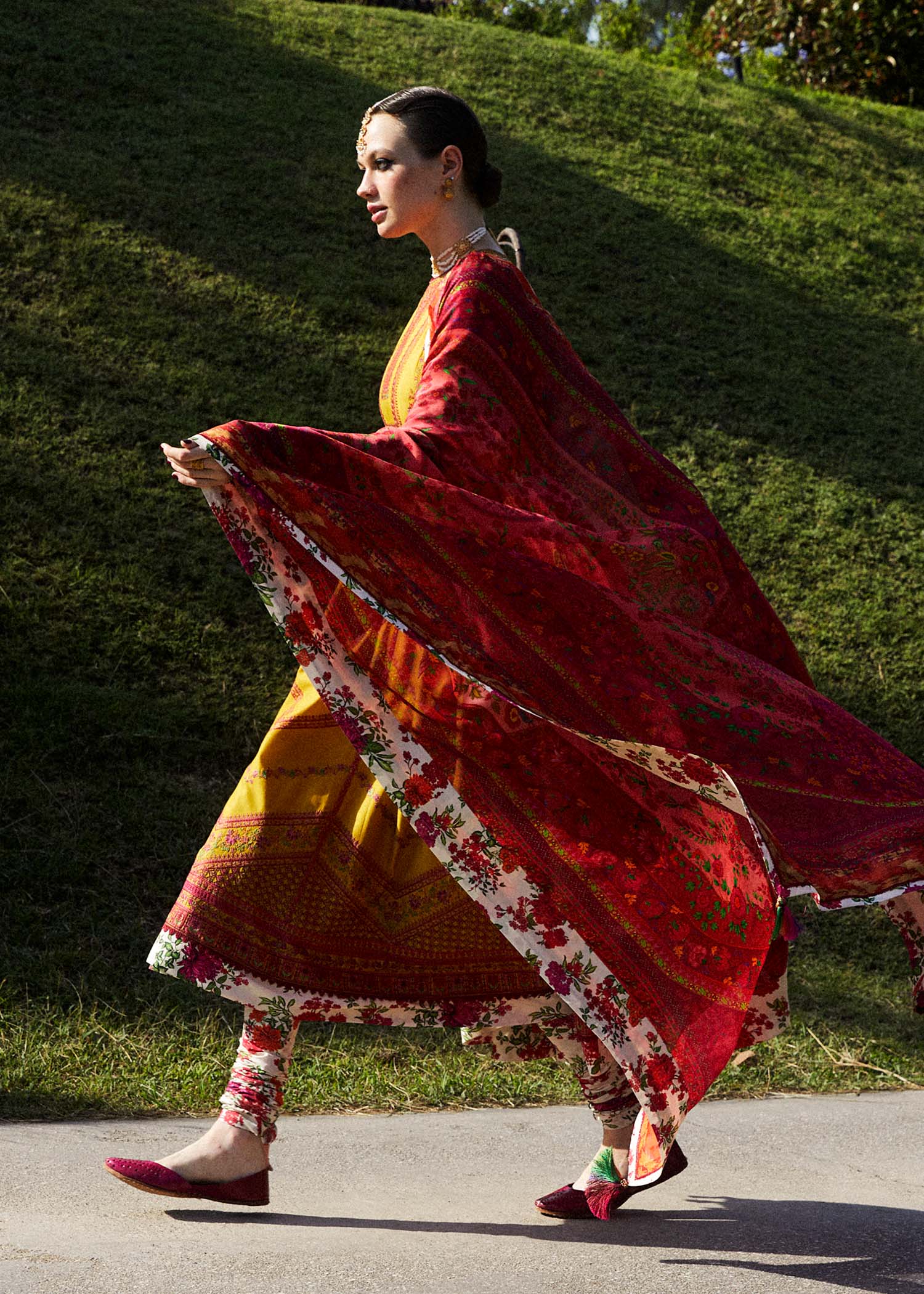 Hussain Rehar | Zaiba-Eid Lawn Collection24 | Sunehri - House Of Hania