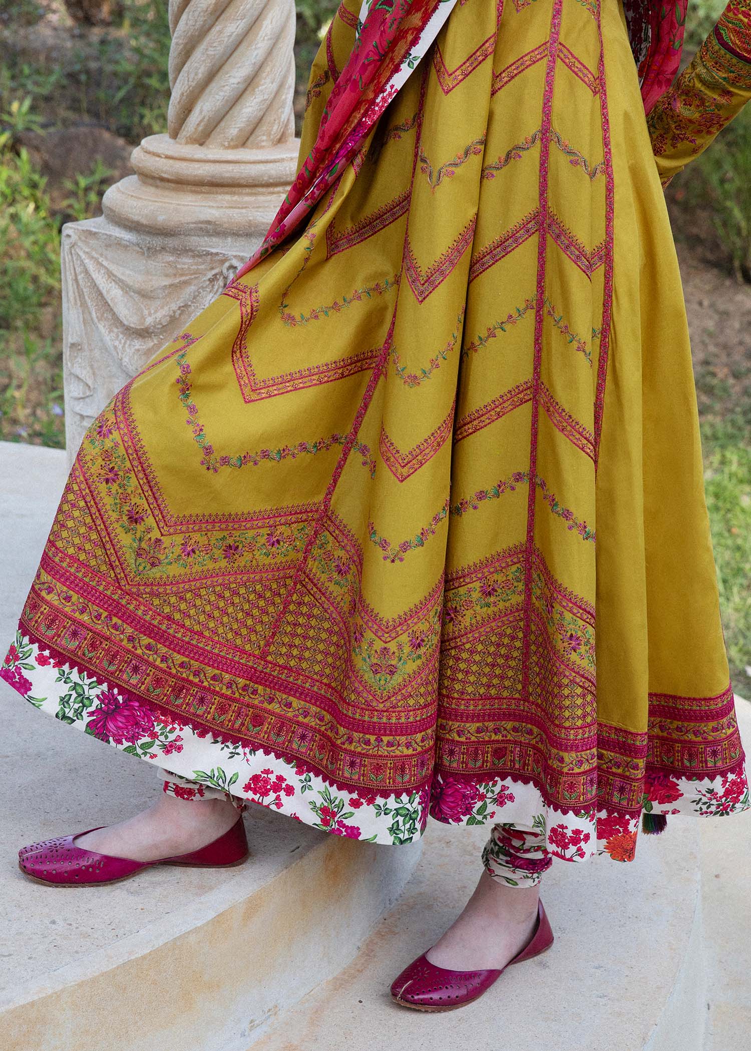 Hussain Rehar | Zaiba-Eid Lawn Collection24 | Sunehri - House Of Hania