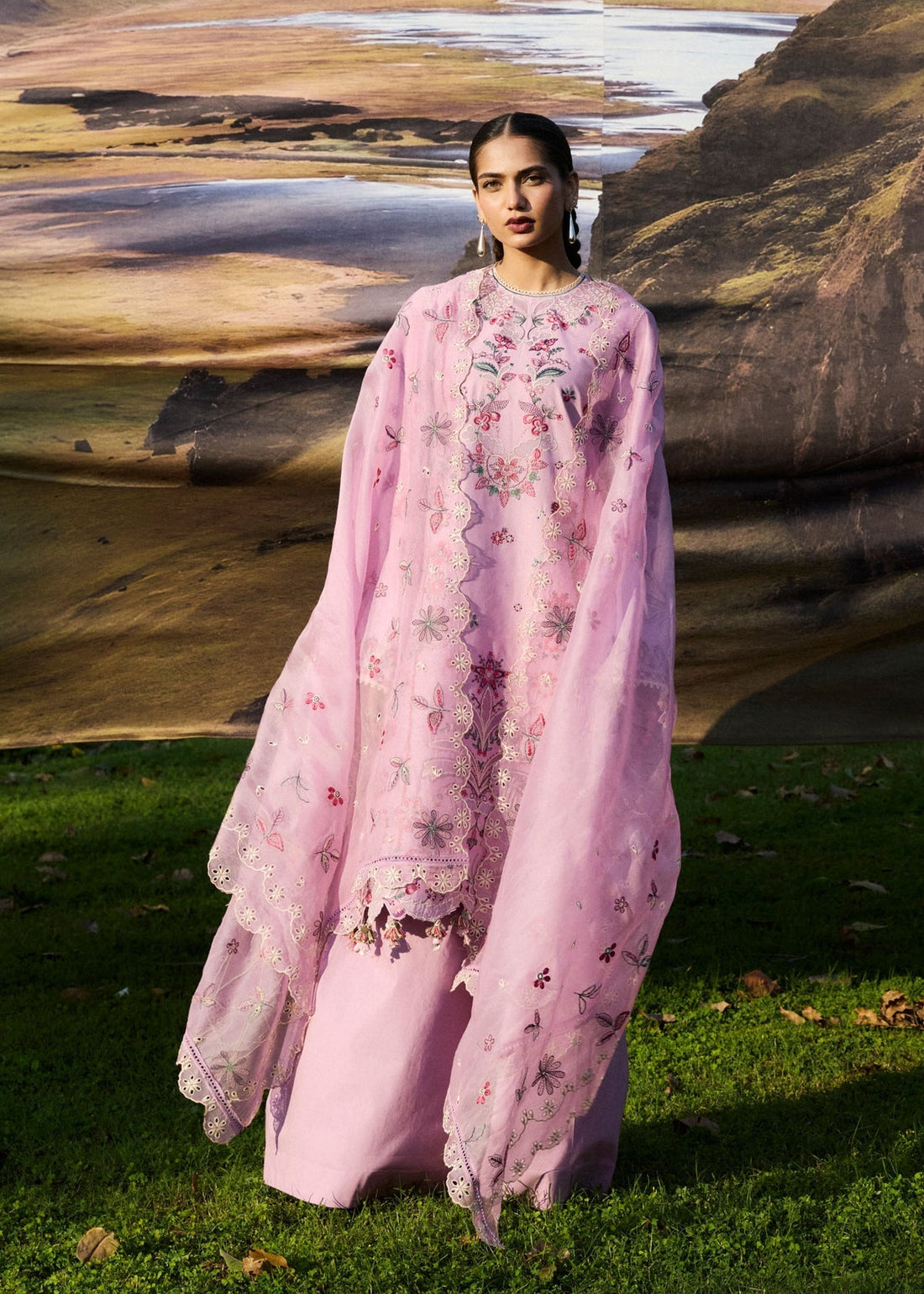 Hussain Rehar | Zan SS26 | Elfa - House Of Hania