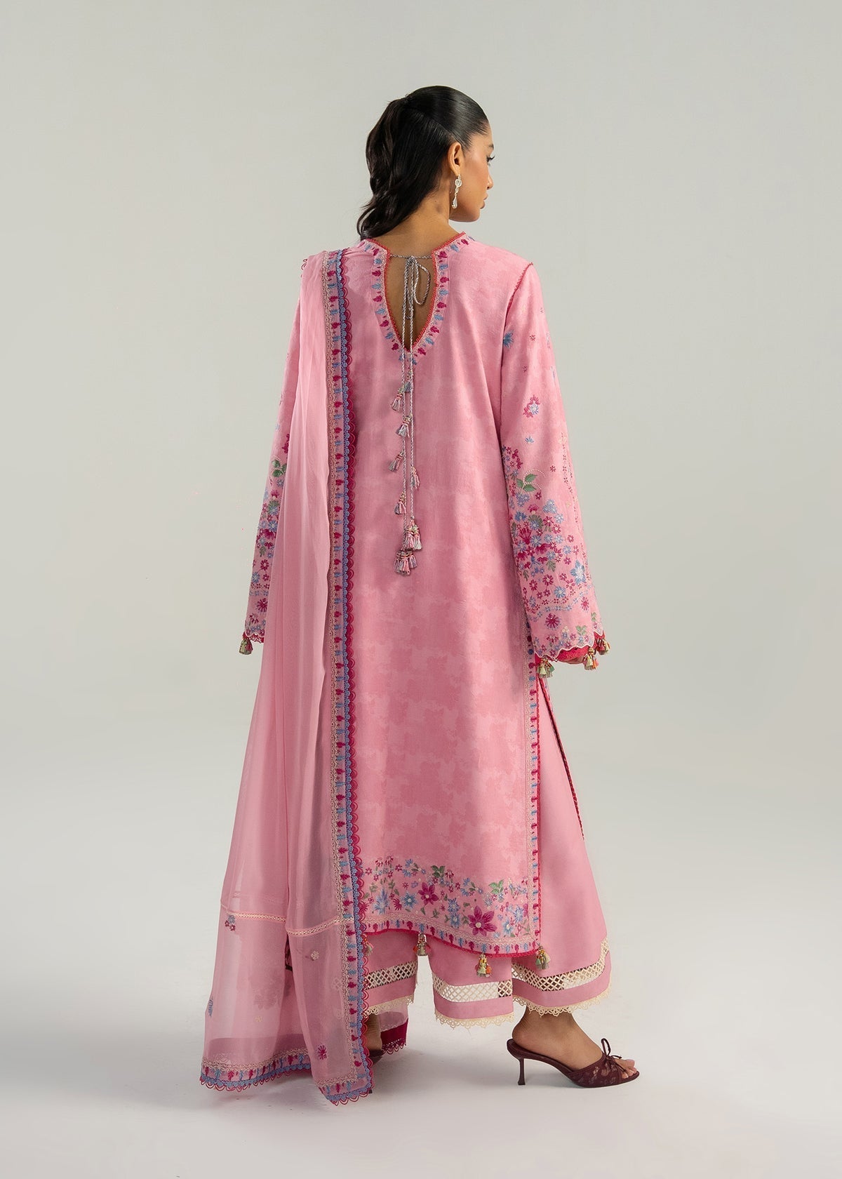 Hussain Rehar | Zan SS26 | Pembe - House Of Hania