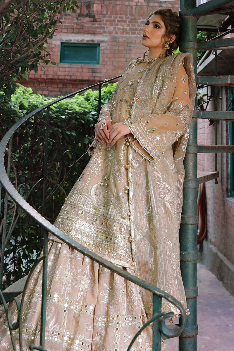 Mohsin Naveed Ranjha – MNR – NOOR JEHAN – ZWU22-12 – Creamy Beige - House Of Hania