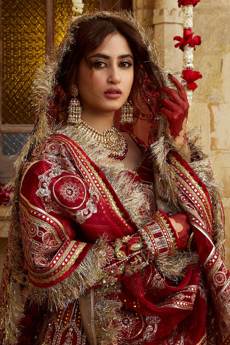 Mohsin Naveed Ranjha – MNR – MUKHI (BIA III) – ZWU23-20 – Sindoori Red - House Of Hania