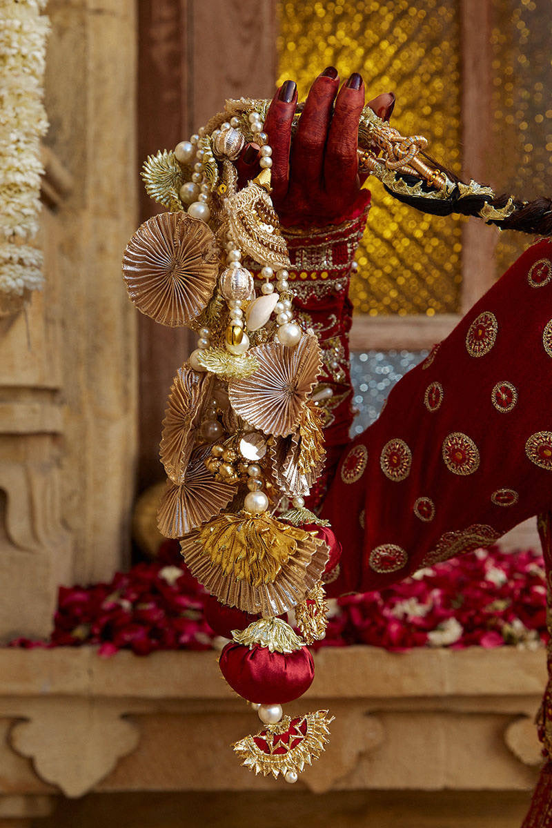 Mohsin Naveed Ranjha – MNR – MUKHI (BIA III) – ZWU23-20 – Sindoori Red - House Of Hania