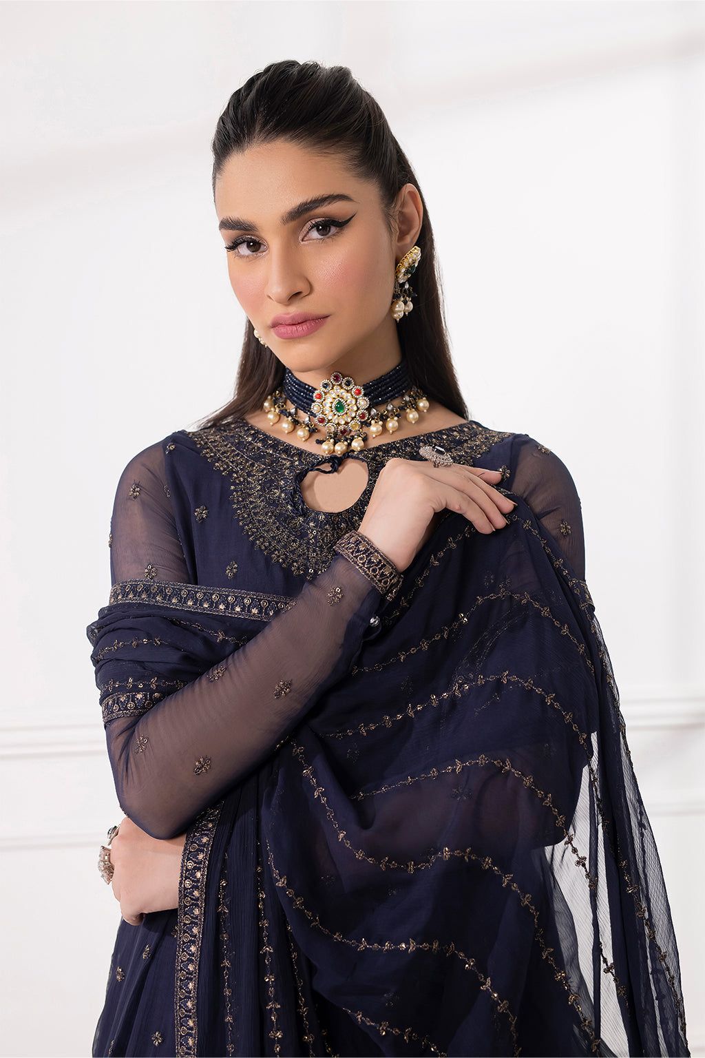 IZNIK | Admiral - House Of Hania