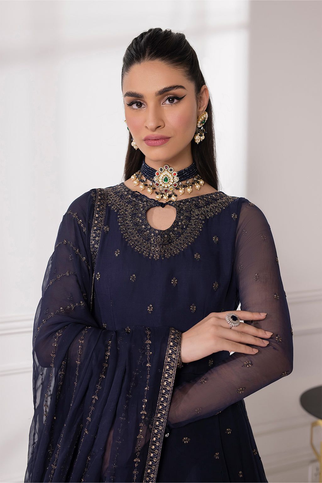 IZNIK | Admiral - House Of Hania