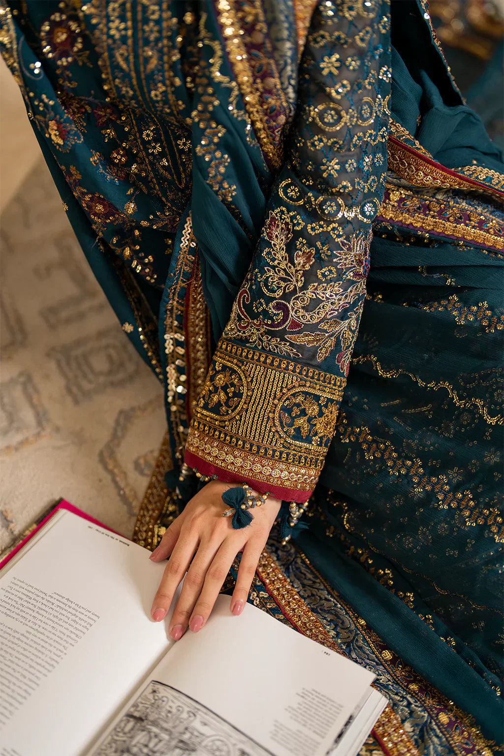IZNIK Chinon Vol-02 Embroidered Chiffon 3Pc Suit CC-46 - House Of Hania