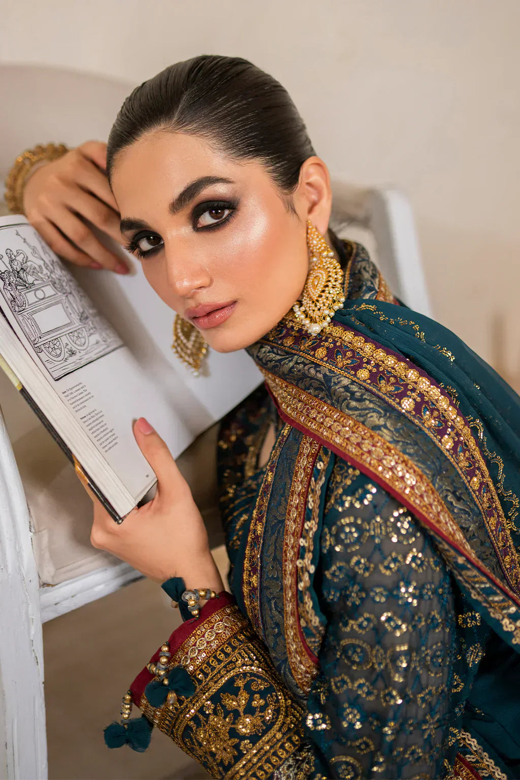 IZNIK Chinon Vol-02 Embroidered Chiffon 3Pc Suit CC-46 - House Of Hania