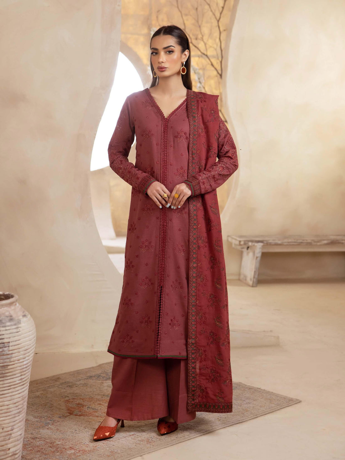 IZNIK Embroidered Winter Khaddar 3Pc Suit ILW-10 Lithe - House Of Hania