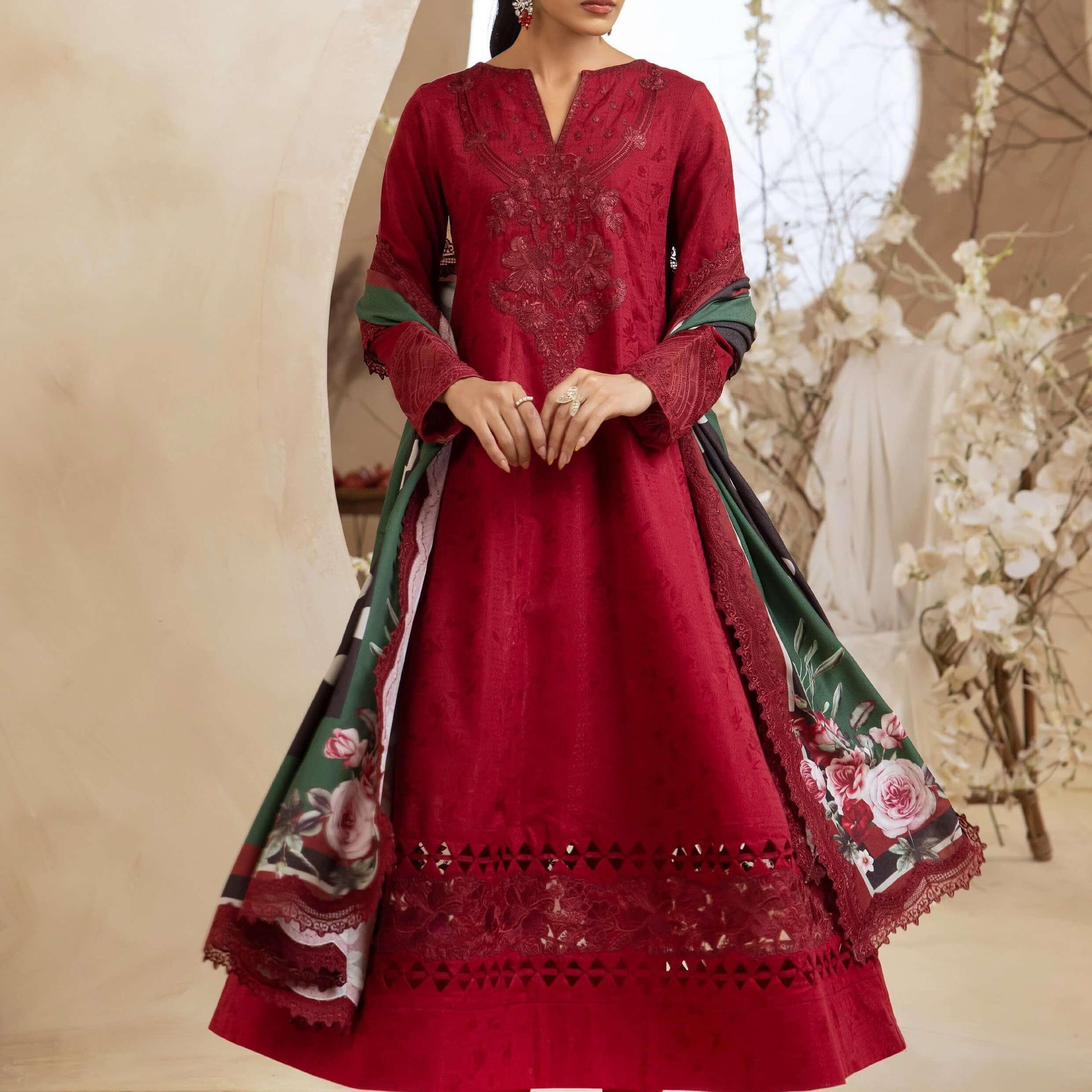 IZNIK Embroidered Winter Viscose 3Pc Suit ILW-01 Fiorella - House Of Hania