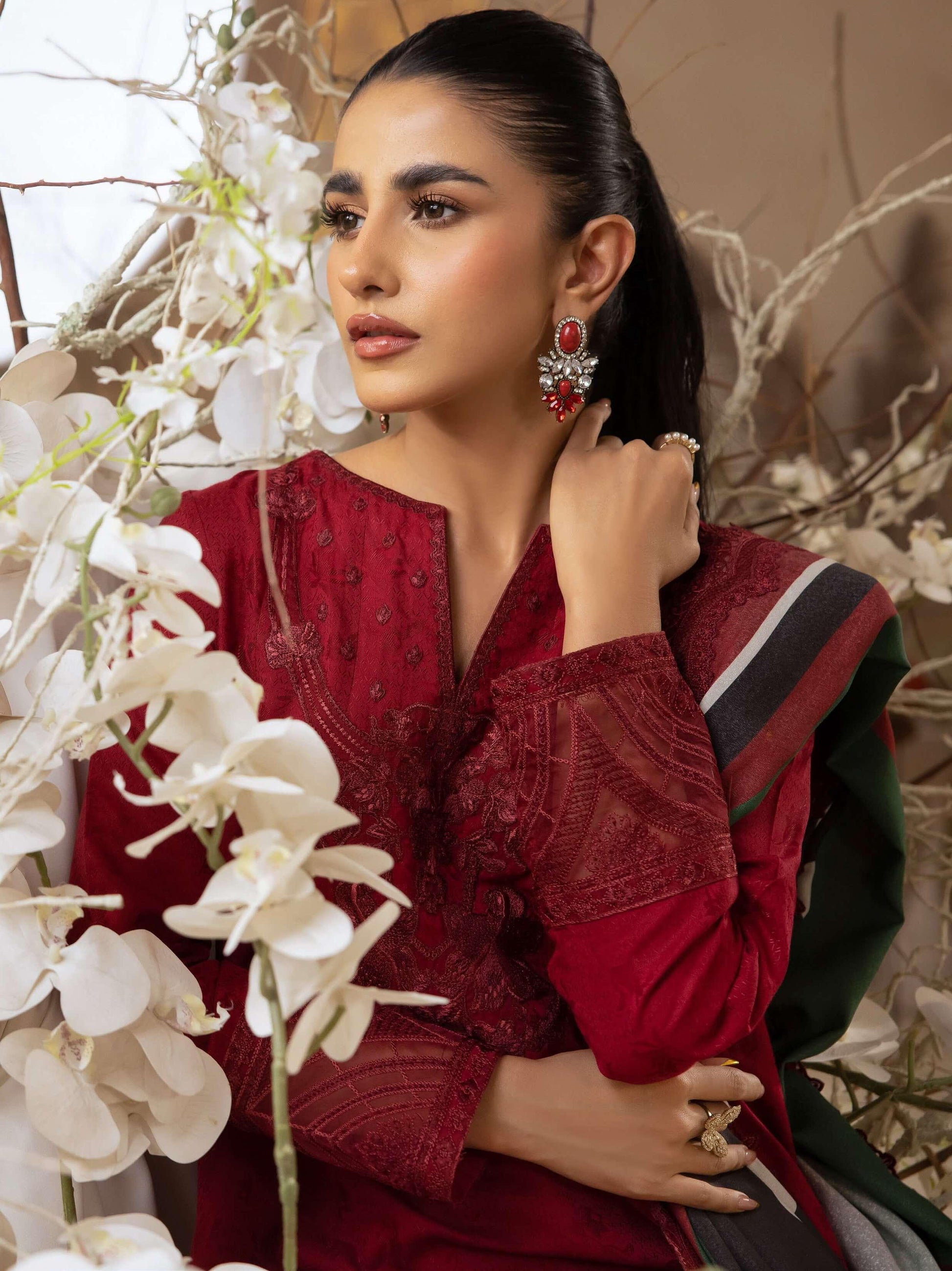 IZNIK Embroidered Winter Viscose 3Pc Suit ILW-01 Fiorella - House Of Hania