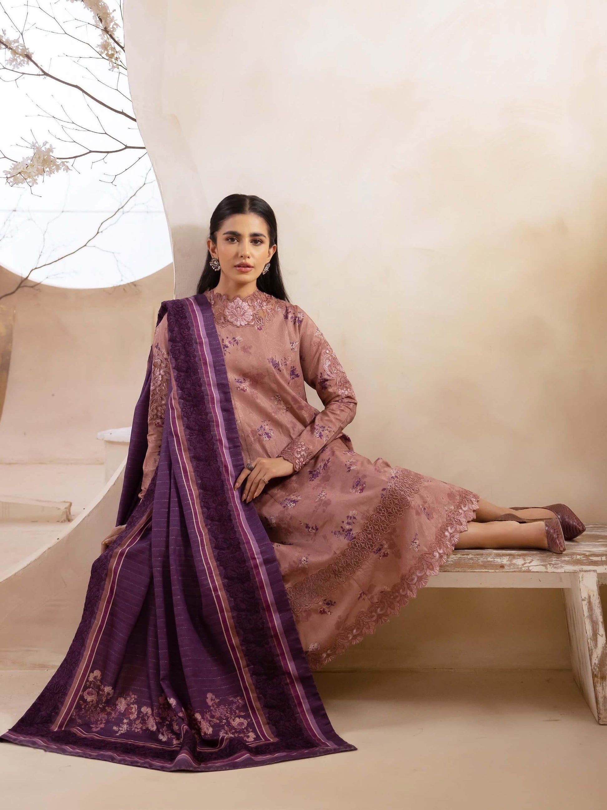 IZNIK Embroidered Winter Viscose 3Pc Suit ILW-09 Edwin - House Of Hania