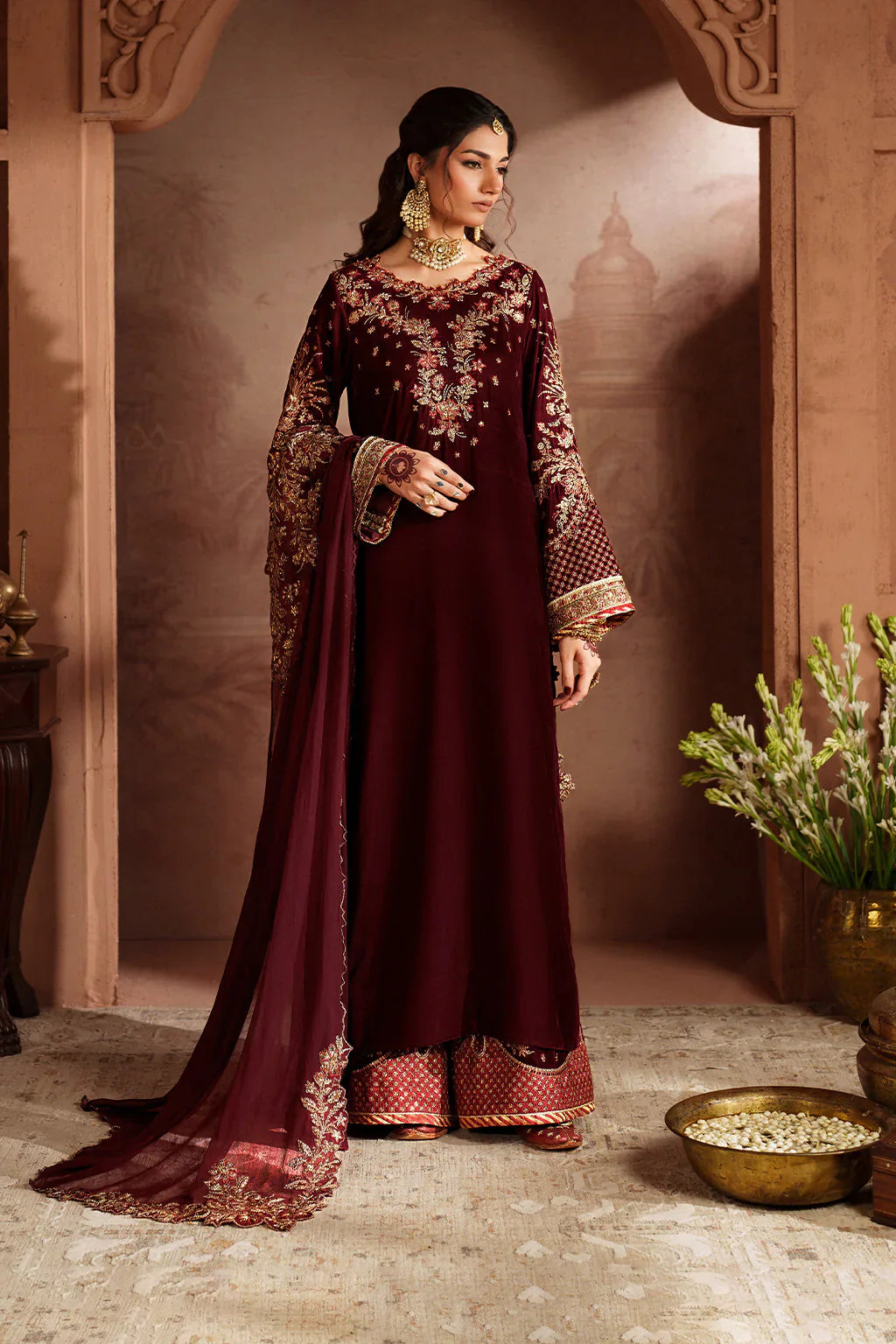 IZNIK | Raagni Velvet Formals | IV-55 Embroidered Velvet - House Of Hania