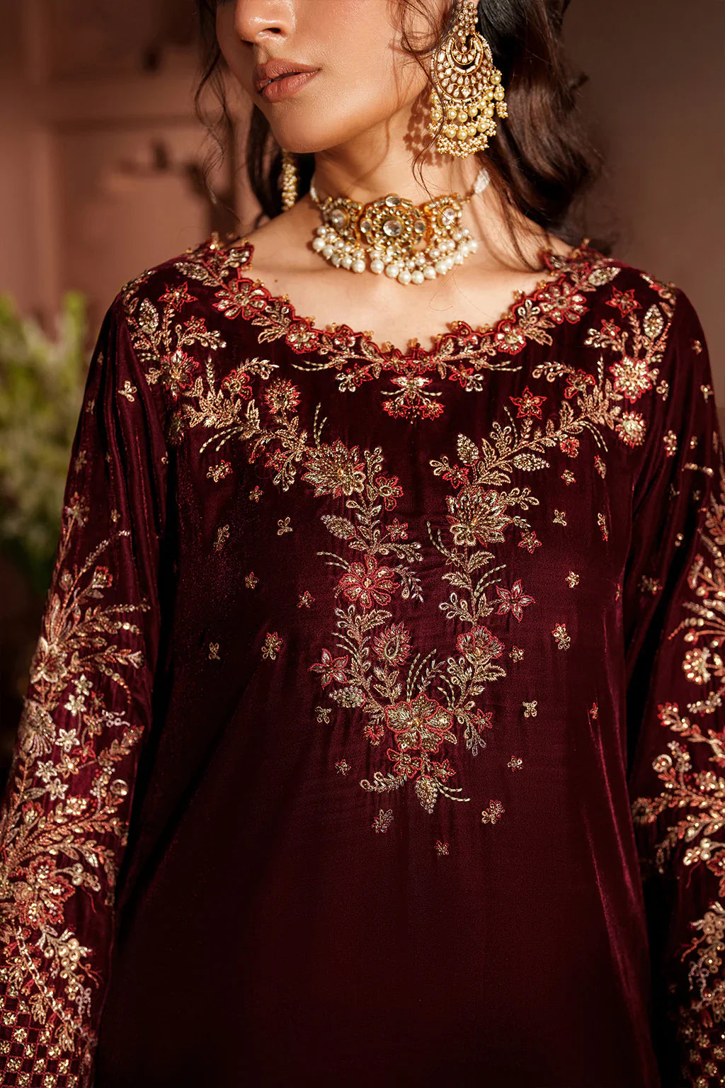 IZNIK | Raagni Velvet Formals | IV-55 Embroidered Velvet - House Of Hania