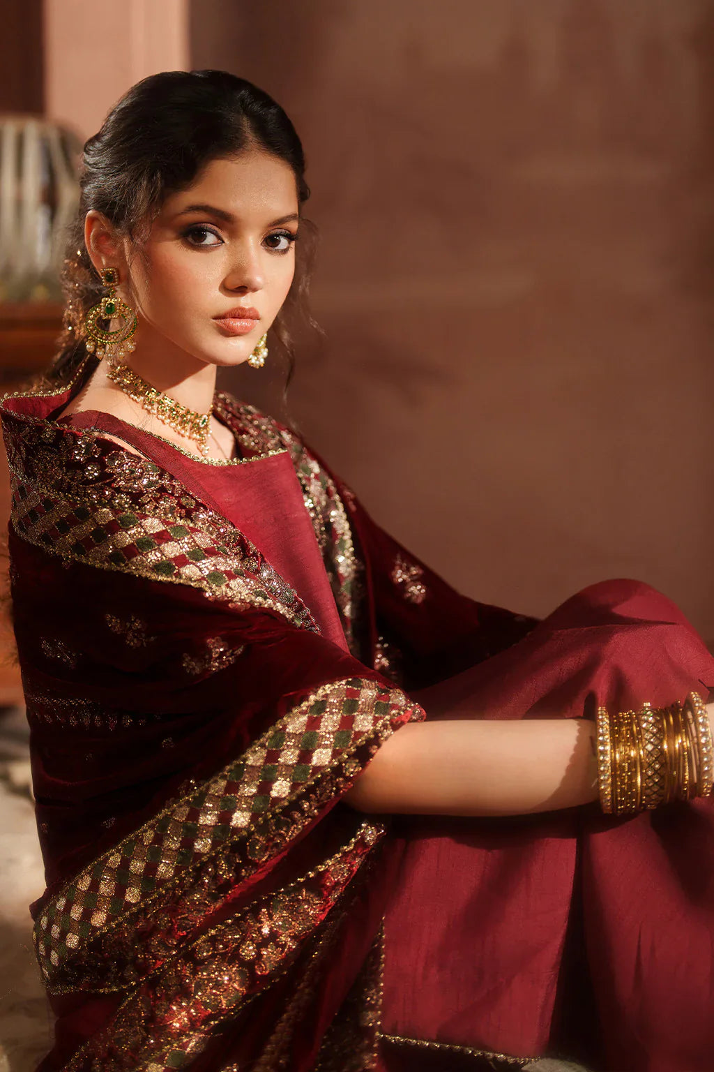 IZNIK | Raagni Velvet Formals | IV-56 Embroidered Velvet - House Of Hania