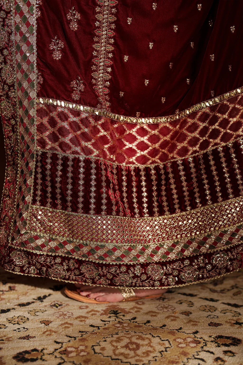 IZNIK | Raagni Velvet Formals | IV-56 Embroidered Velvet - House Of Hania