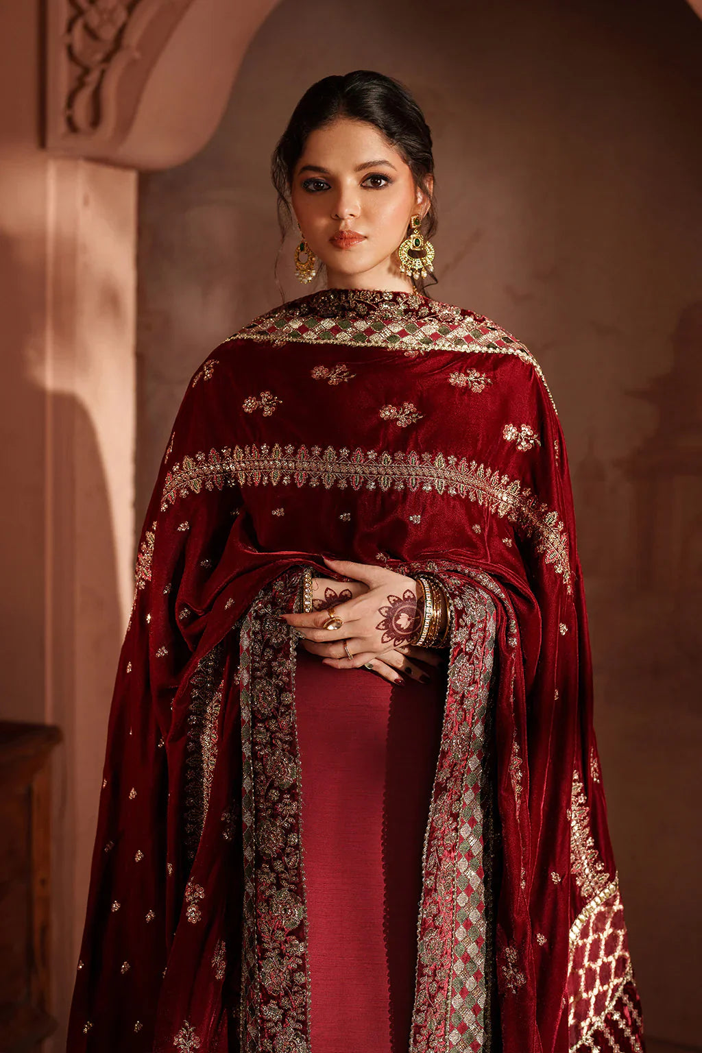 IZNIK | Raagni Velvet Formals | IV-56 Embroidered Velvet - House Of Hania