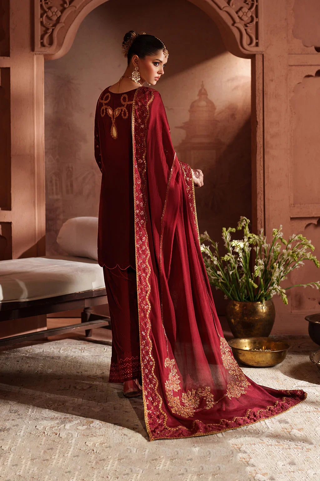 IZNIK | Raagni Velvet Formals | IV-58 Embroidered Velvet - House Of Hania