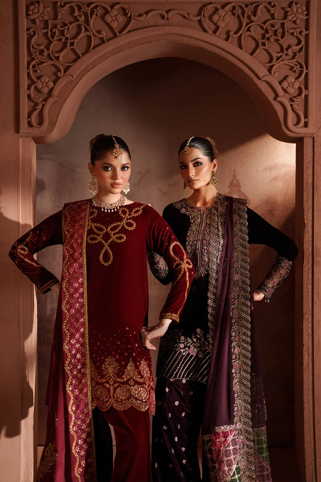 IZNIK | Raagni Velvet Formals | IV-61 Embroidered Velvet - House Of Hania