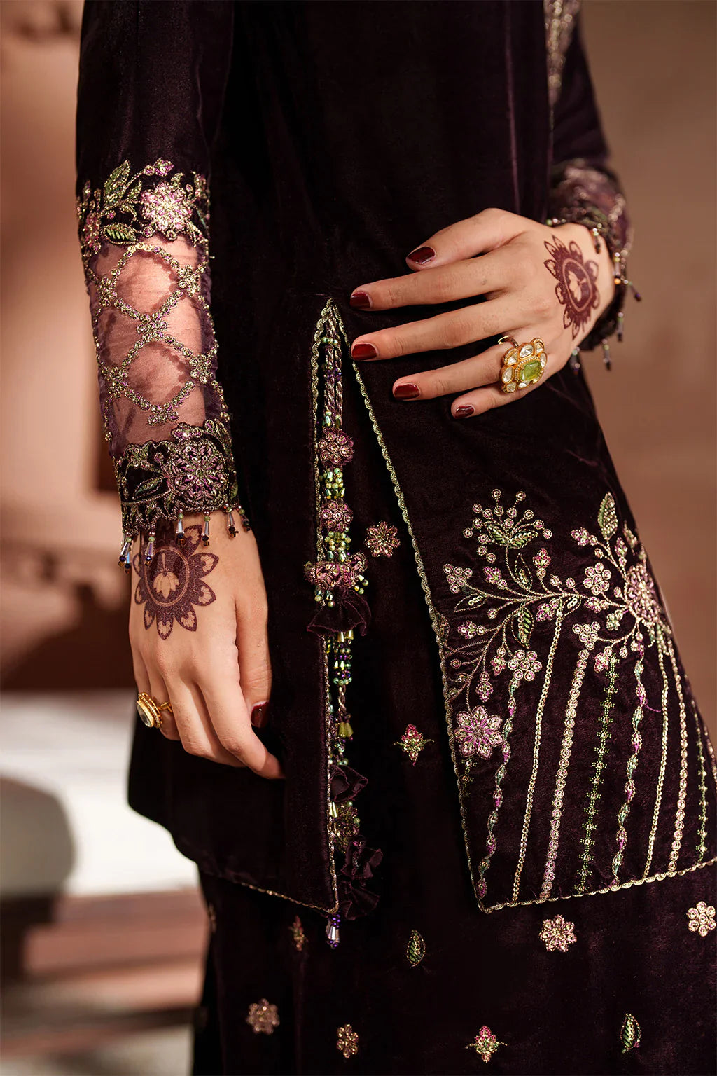 IZNIK | Raagni Velvet Formals | IV-61 Embroidered Velvet - House Of Hania