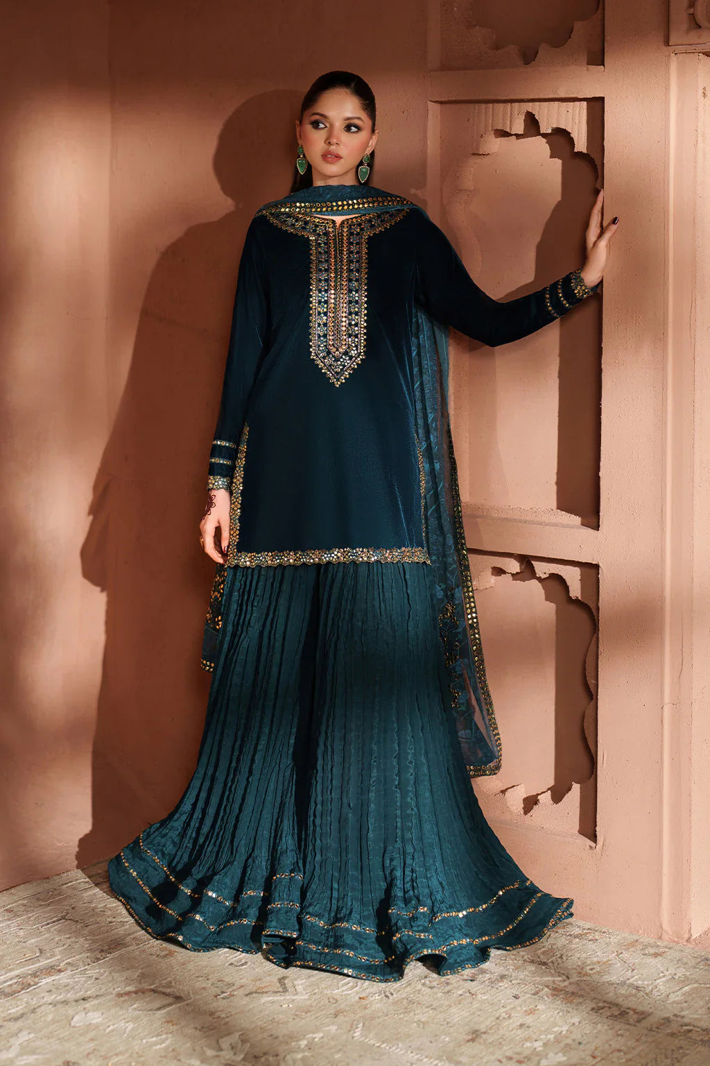 IZNIK | Raagni Velvet Formals | IV-64 Embroidered Velvet - House Of Hania