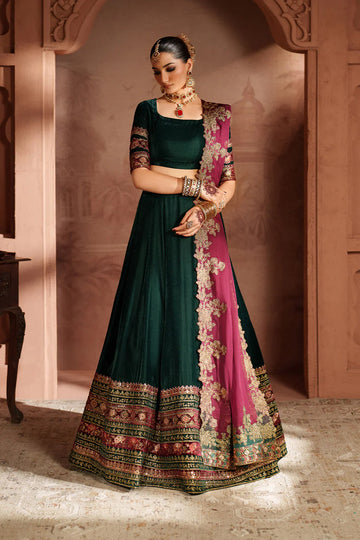 IZNIK | Raagni Velvet Formals | IV-65 Embroidered Velvet - House Of Hania