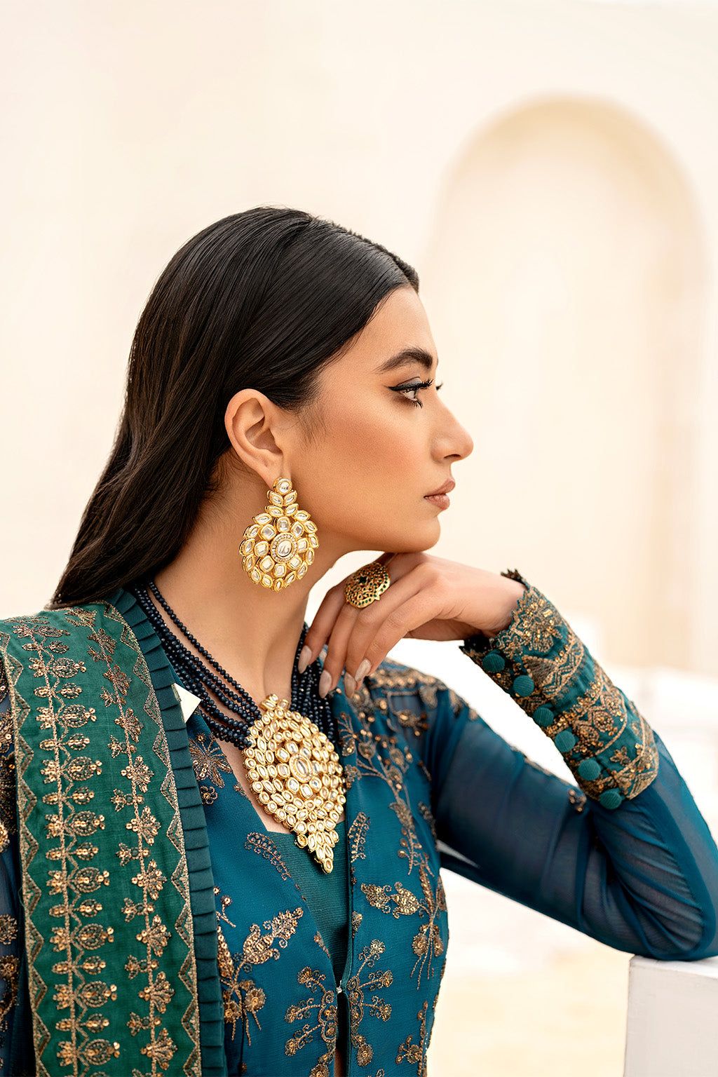 IZNIK | Rutvi - House Of Hania