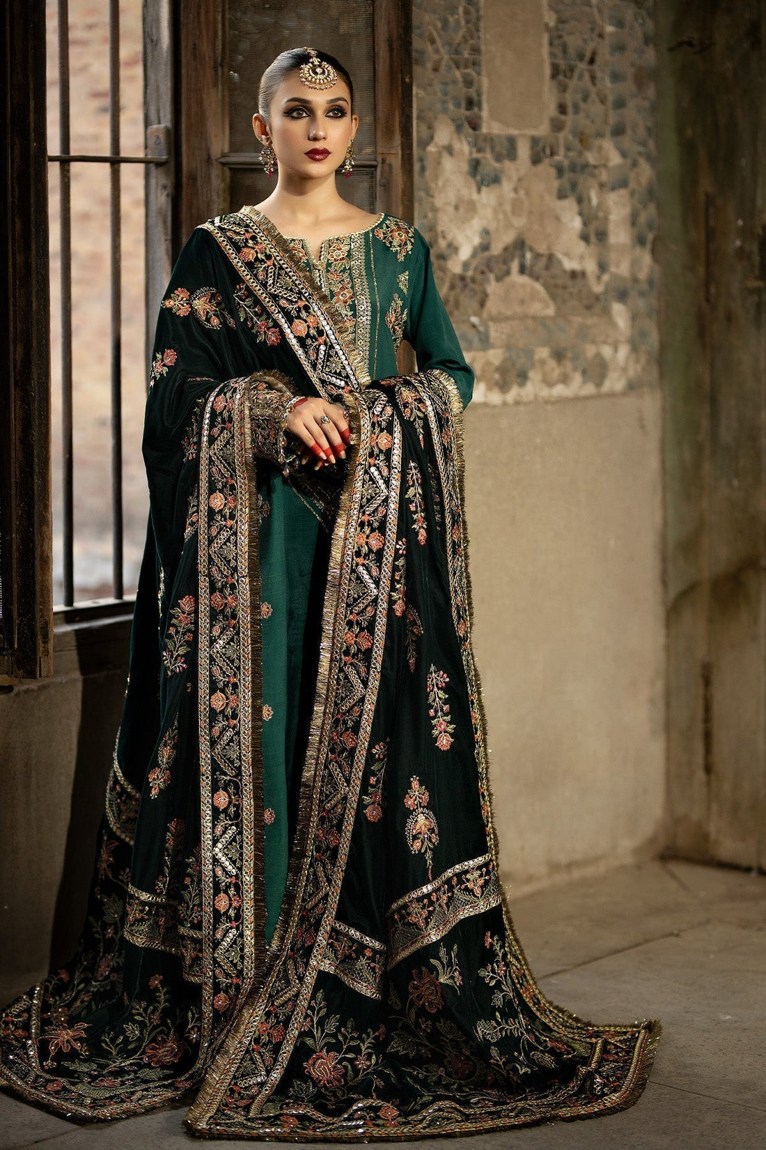Imrozia-I.S.S - 06 - House Of Hania