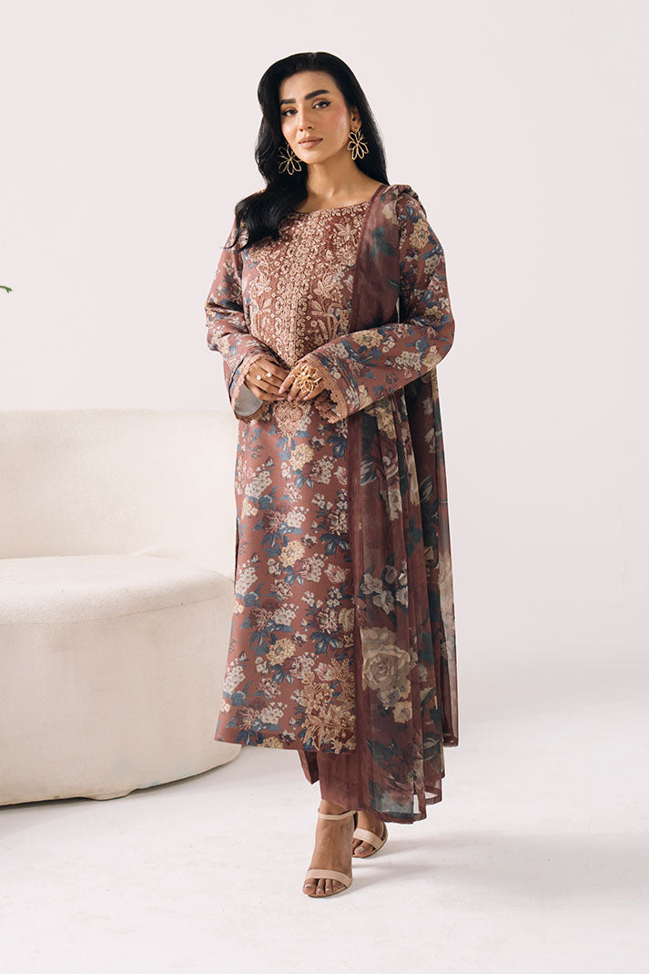 Imrozia Premium | Floral Atelier Lawn | IPL-24 Petunia Dream - House Of Hania